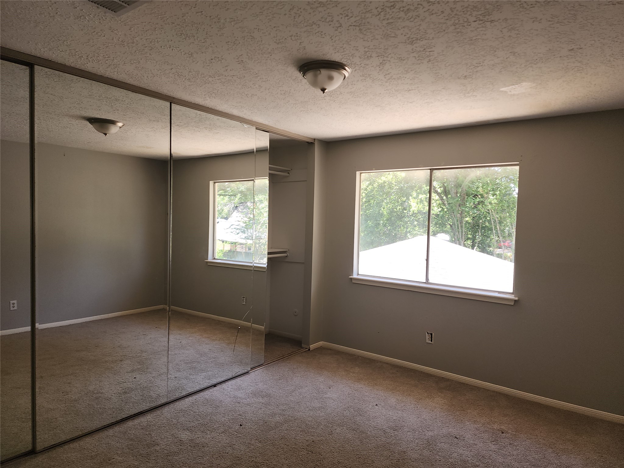 11918 Holly Stone Drive Property Photo 8