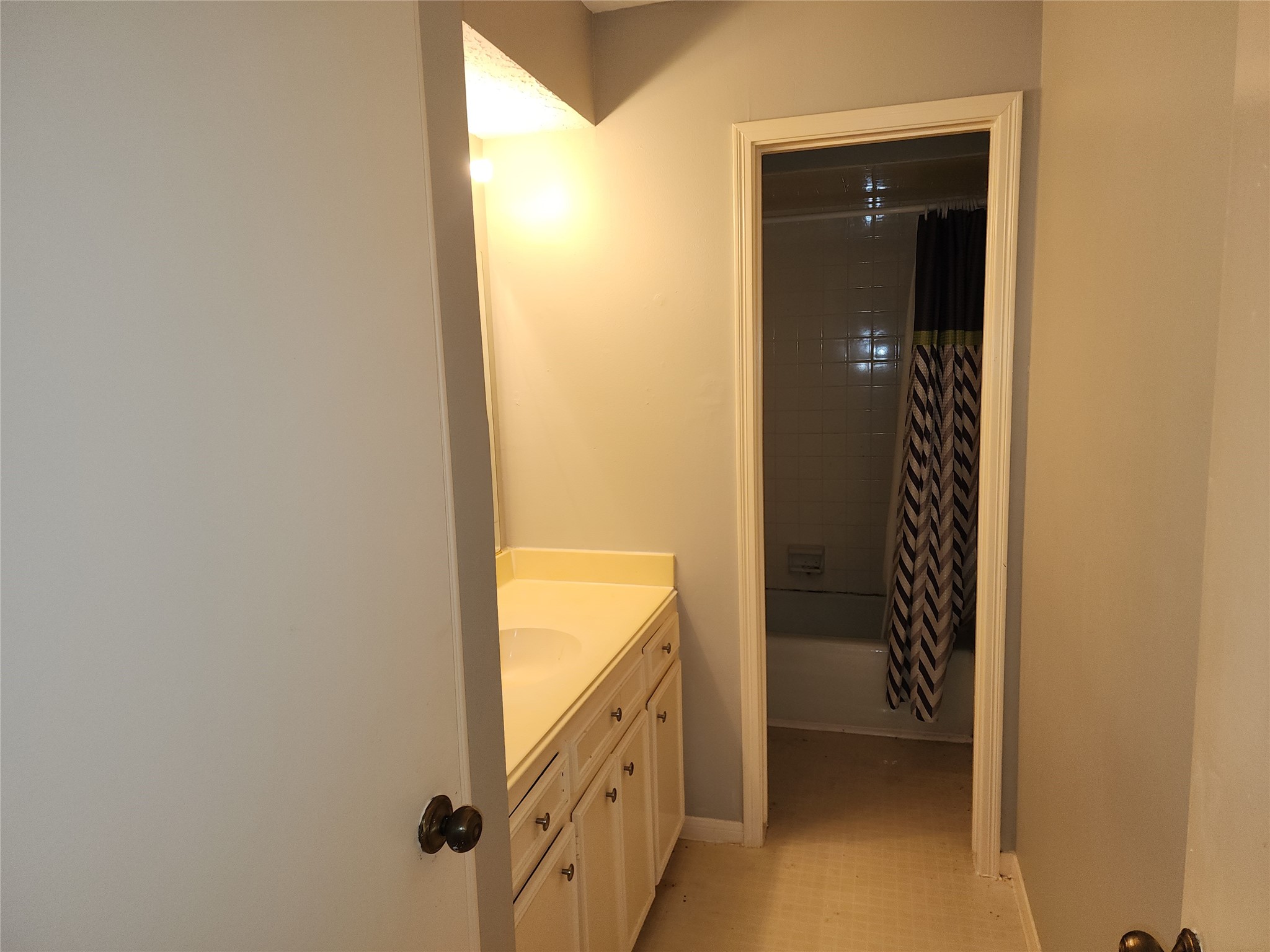 11918 Holly Stone Drive Property Photo 11