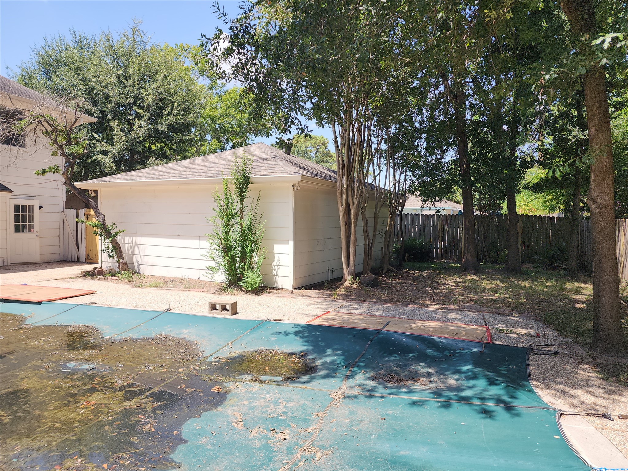 11918 Holly Stone Drive Property Photo 14