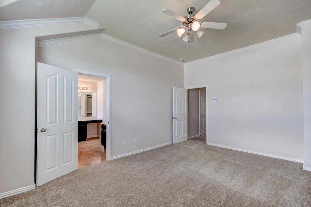 5016 Fjord Court Property Photo 14