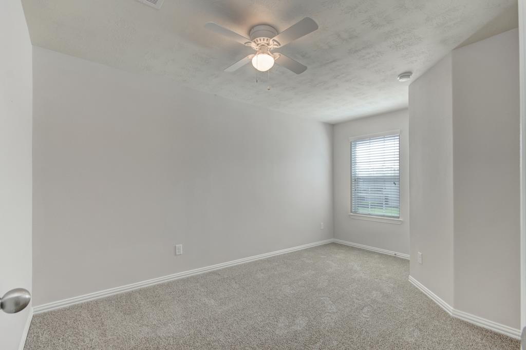 5016 Fjord Court Property Photo 24