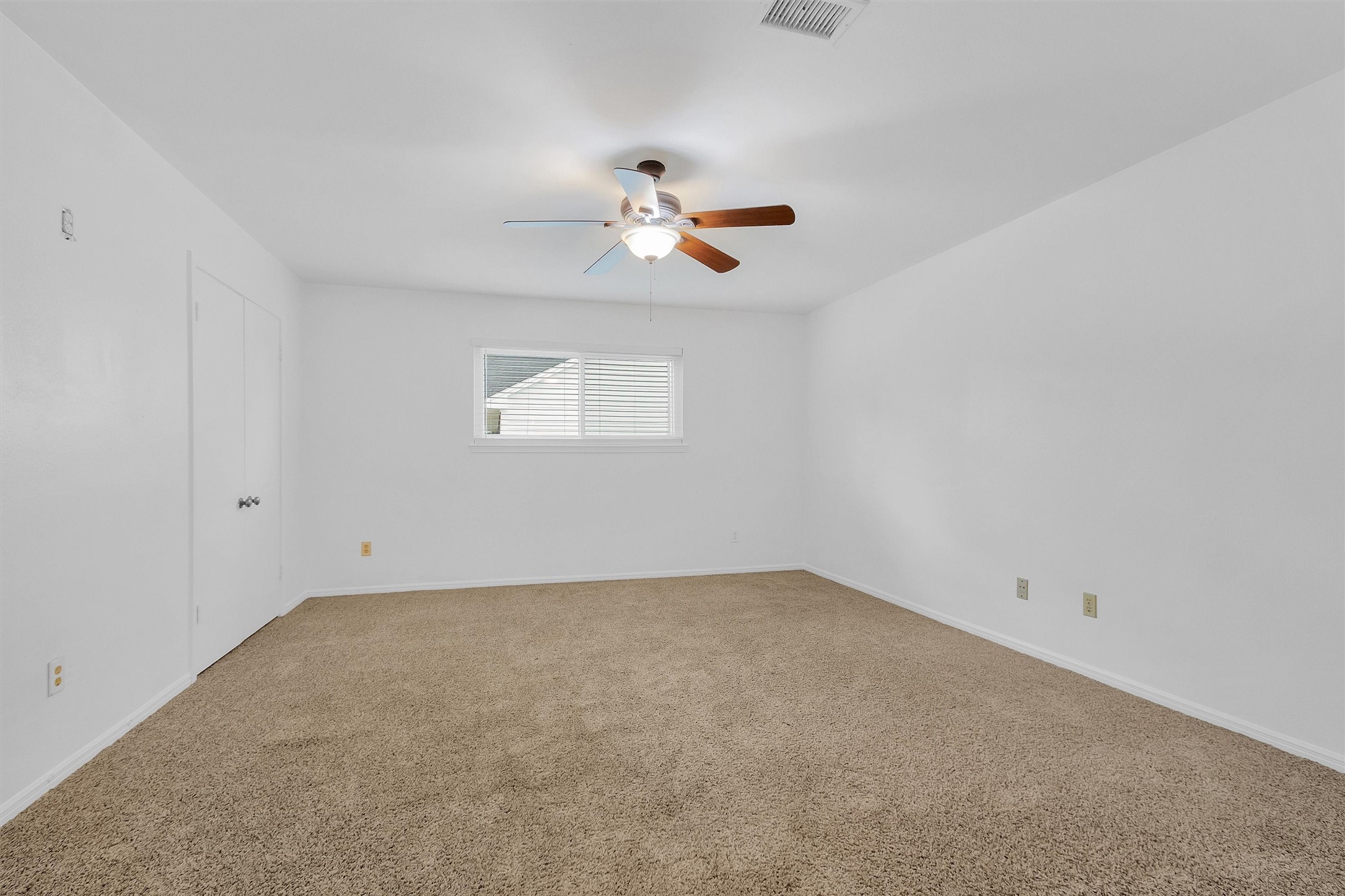 1122 Rhine Lane Property Photo 21