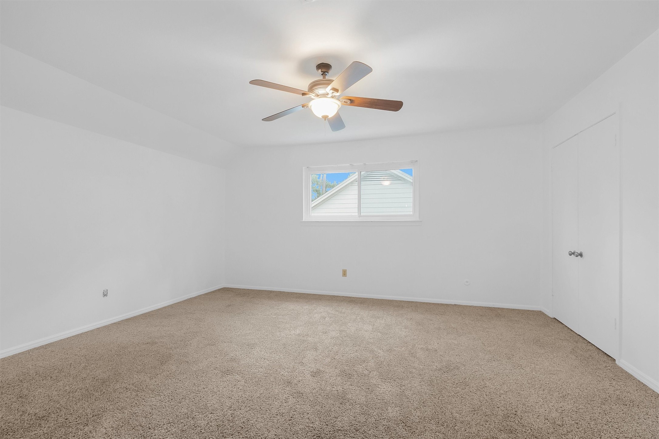 1122 Rhine Lane Property Photo 26