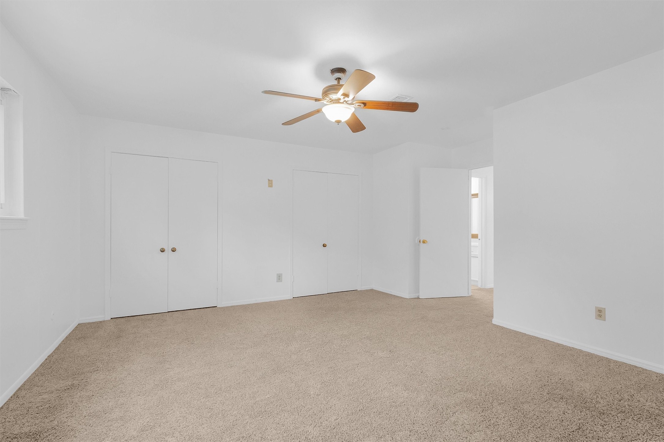 1122 Rhine Lane Property Photo 27