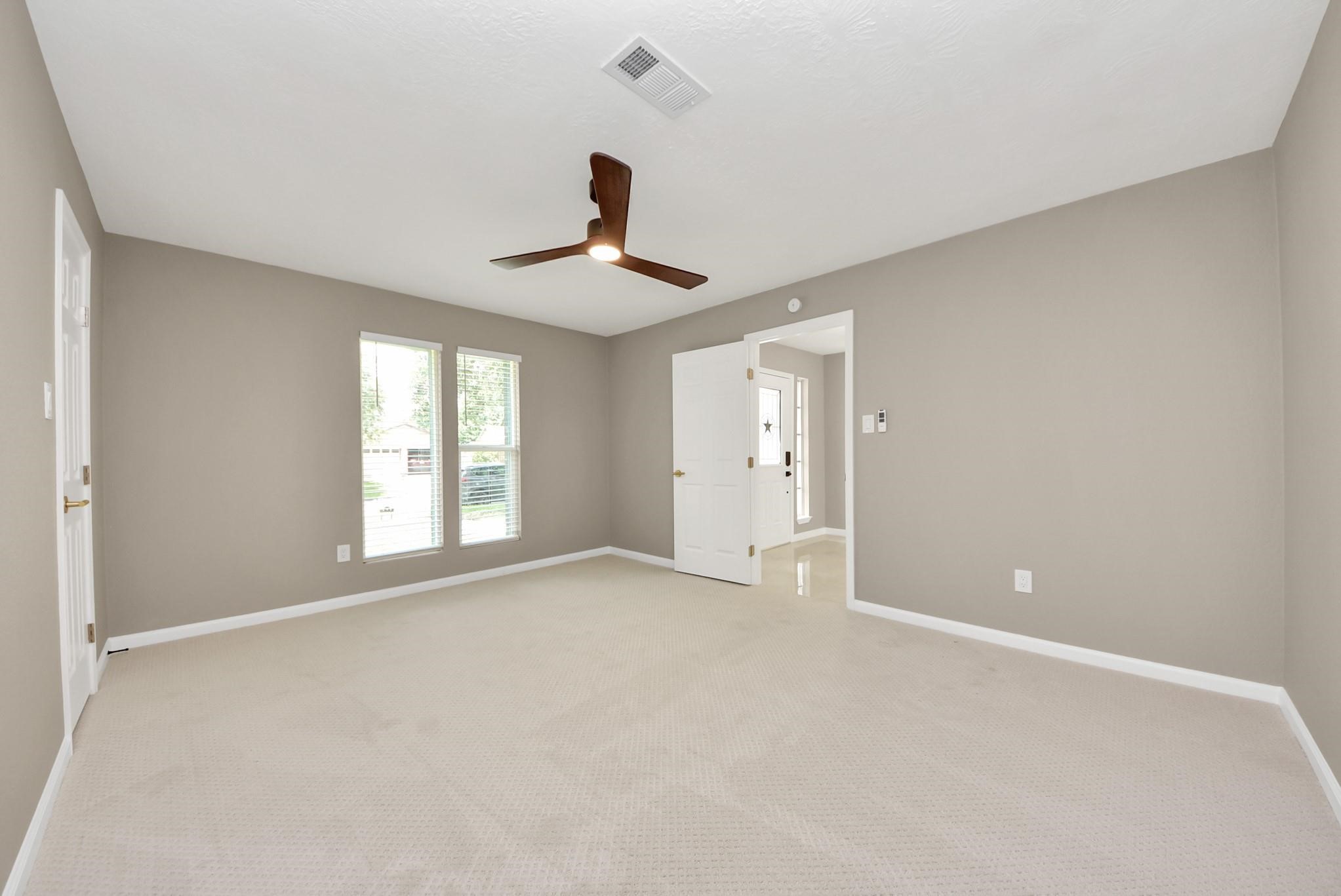 16114 Forest Bend Avenue Property Photo 21