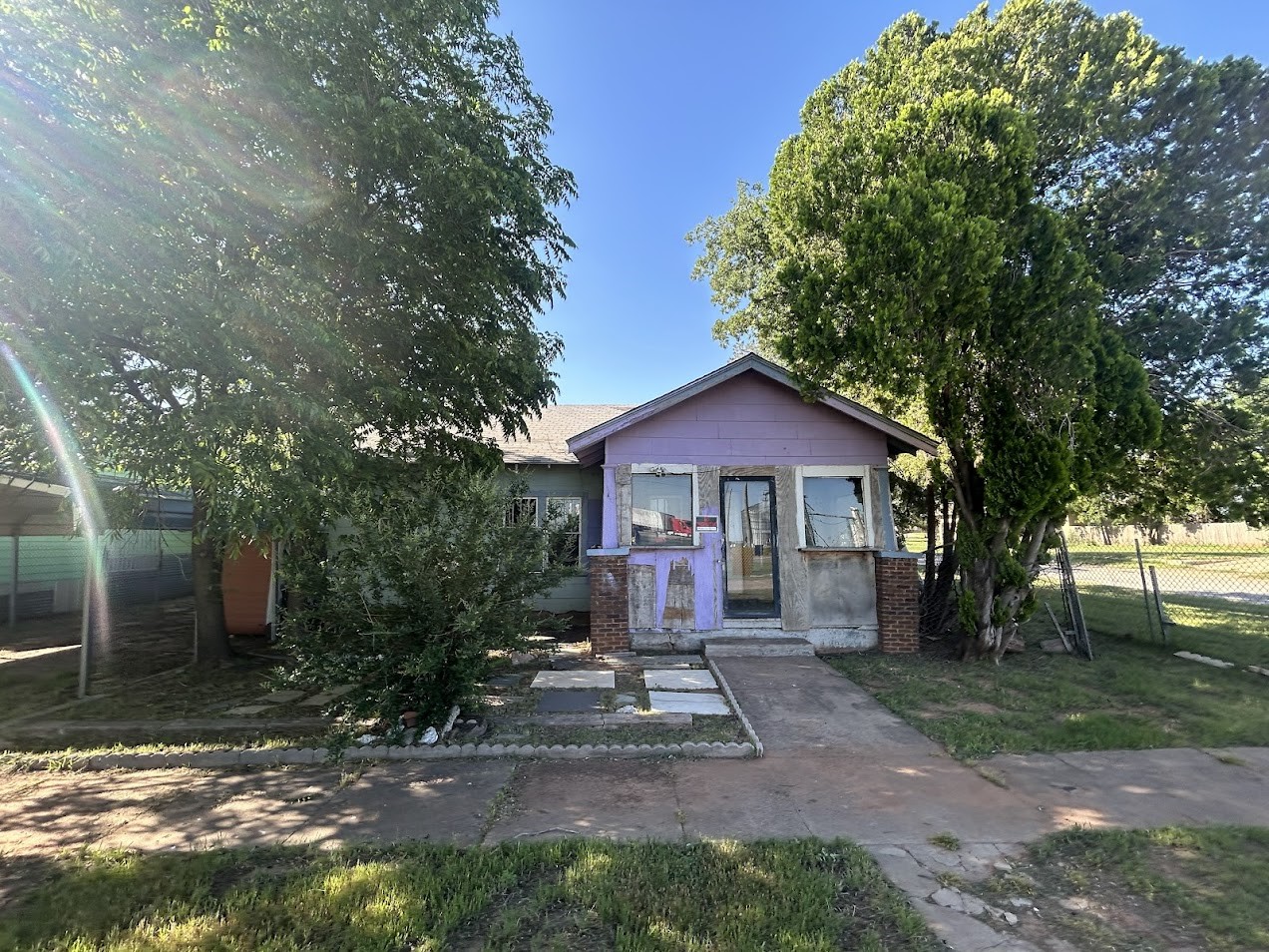 1400 S 3rd Street