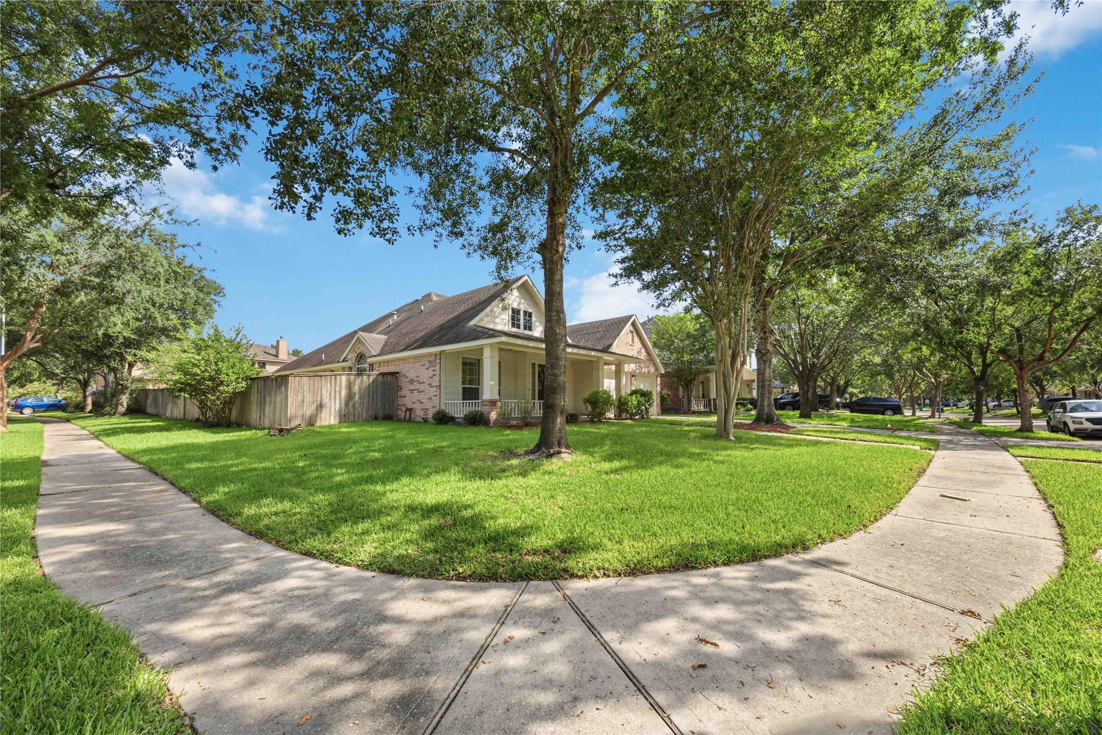 23842 Wispy Way Property Photo 2