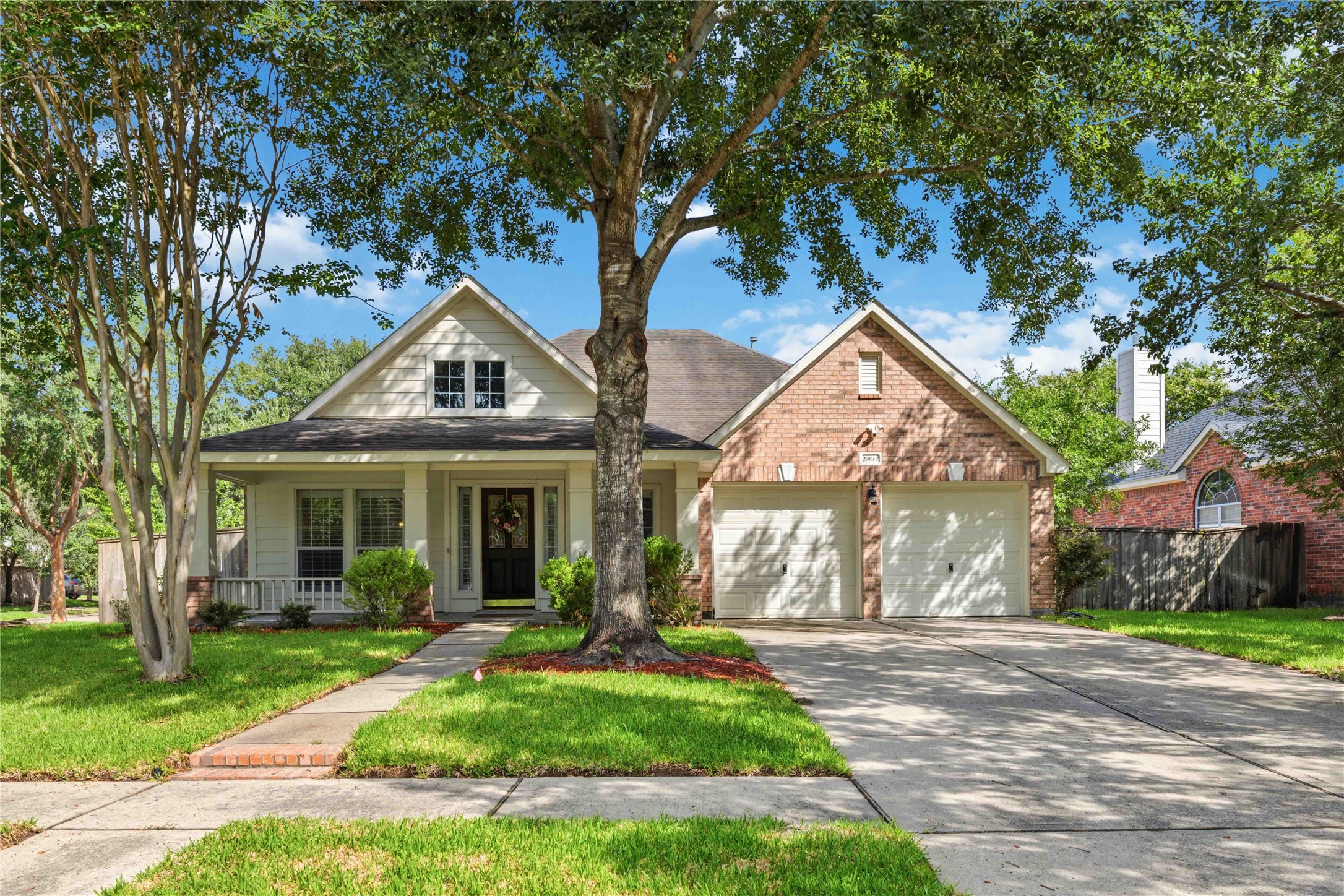 23842 Wispy Way Property Photo 3