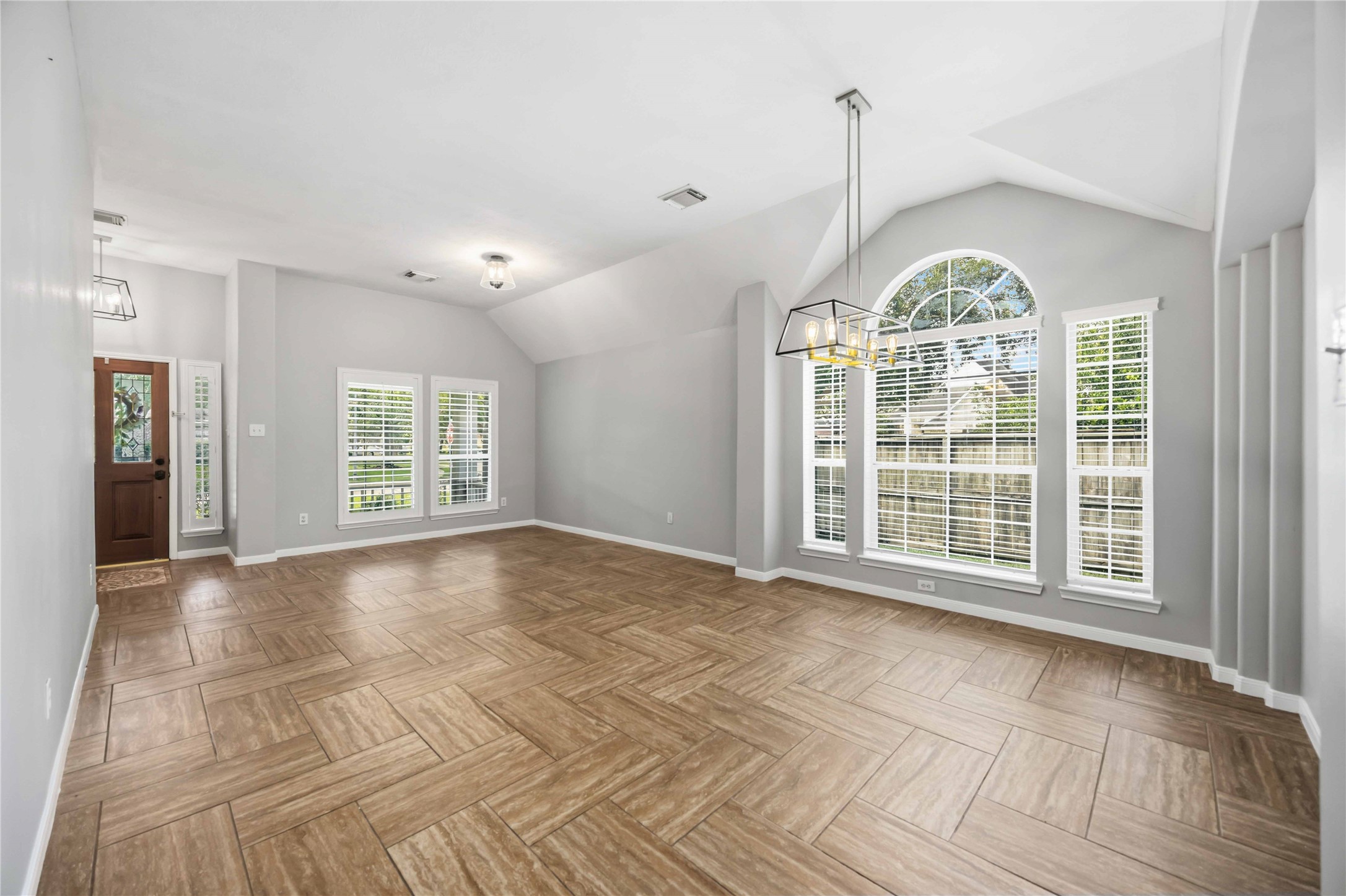 23842 Wispy Way Property Photo 8