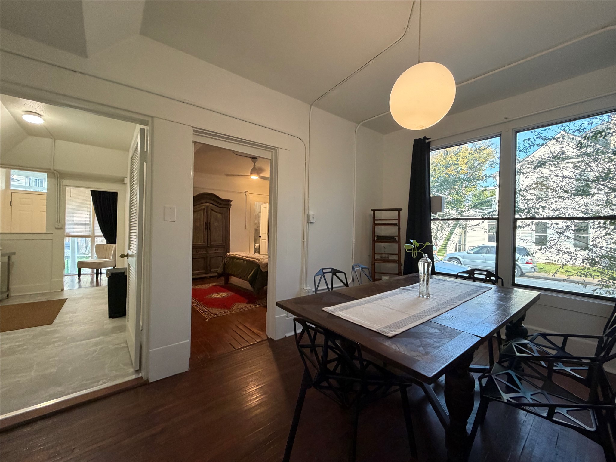 402 Hyde Park Boulevard 1 Property Photo 13