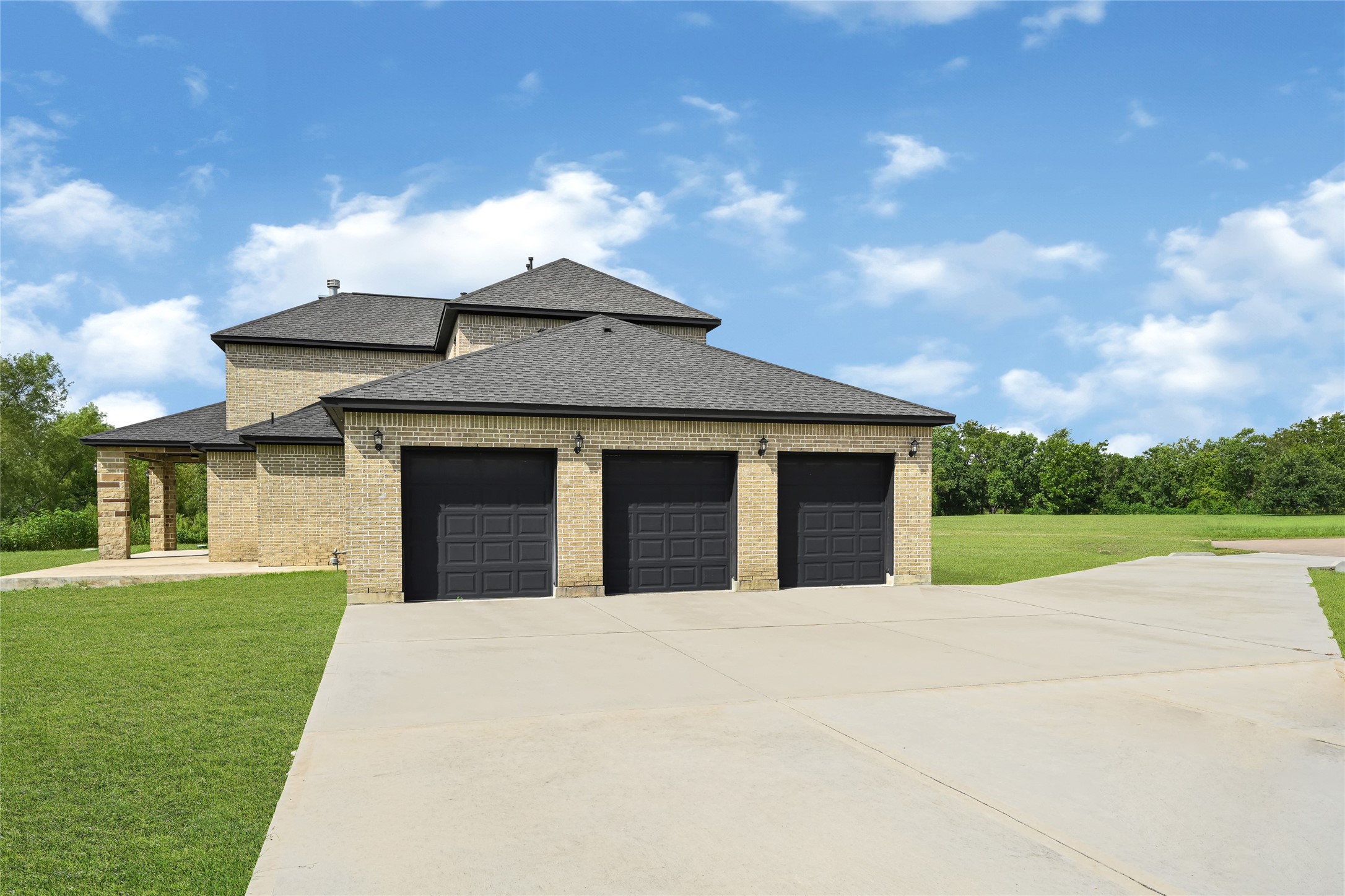 15410 Rosemary Lane Property Photo 29
