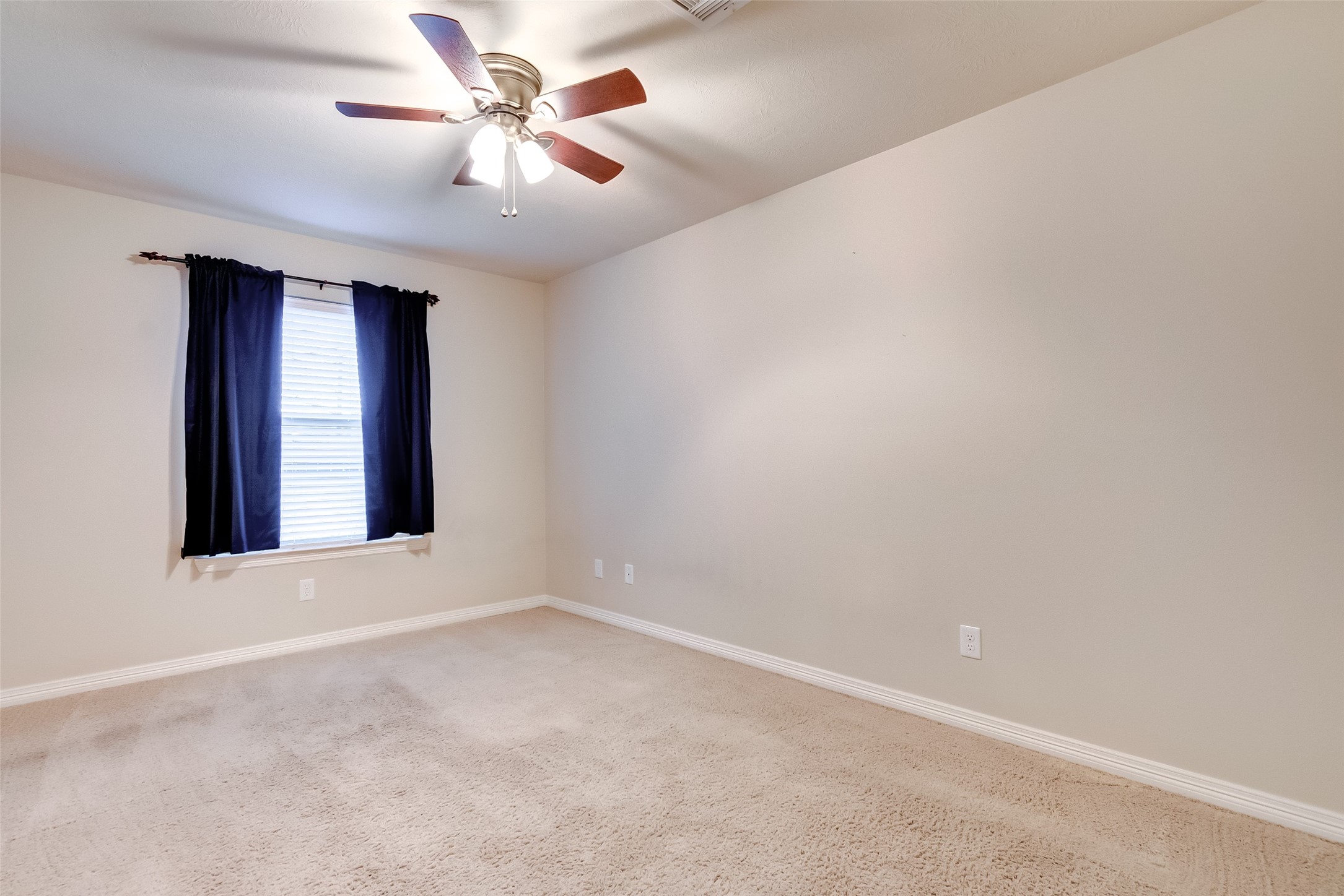 1411 Nashua Street B Property Photo 23