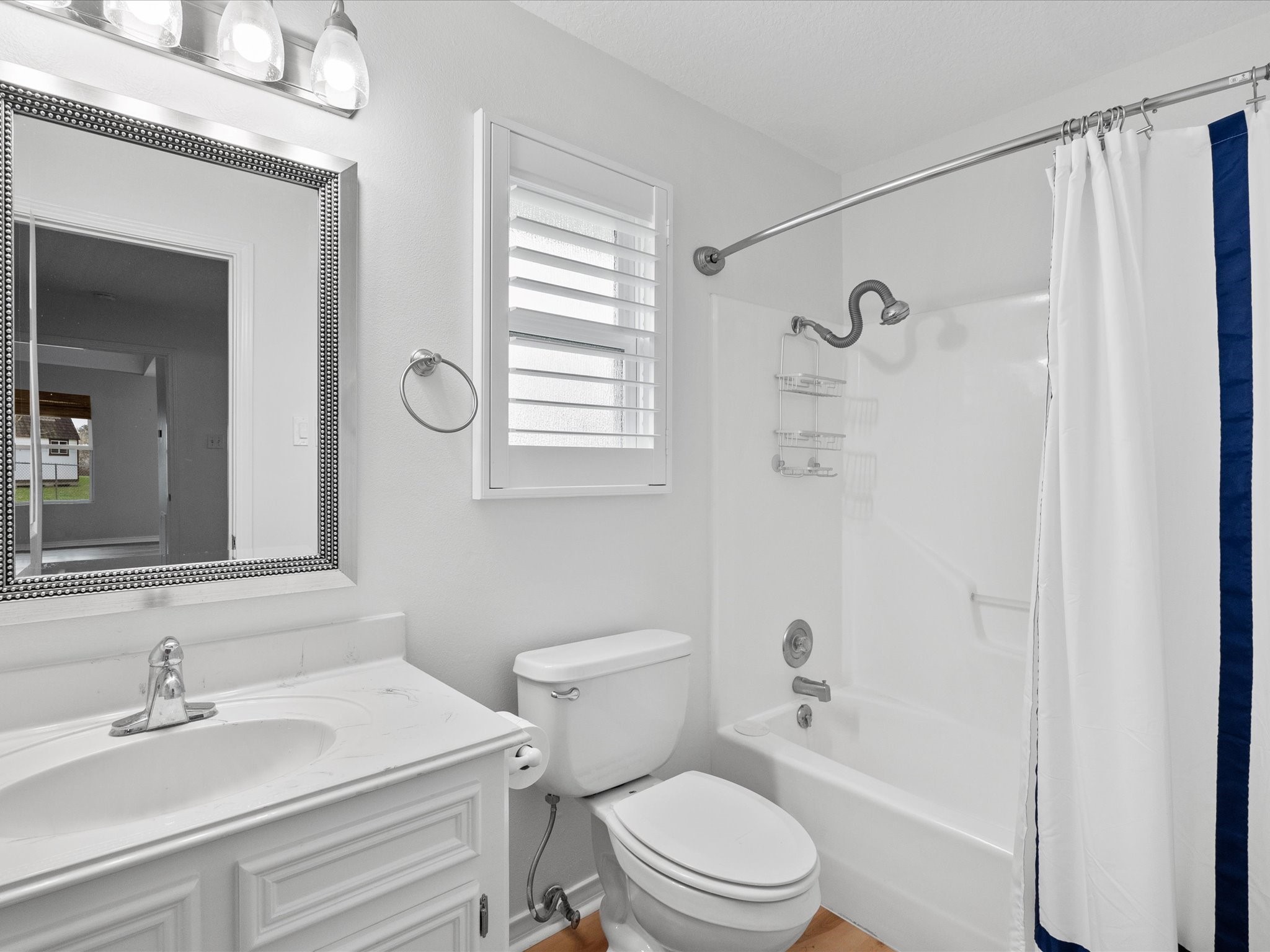 5317 County Road 868e Property Photo 8