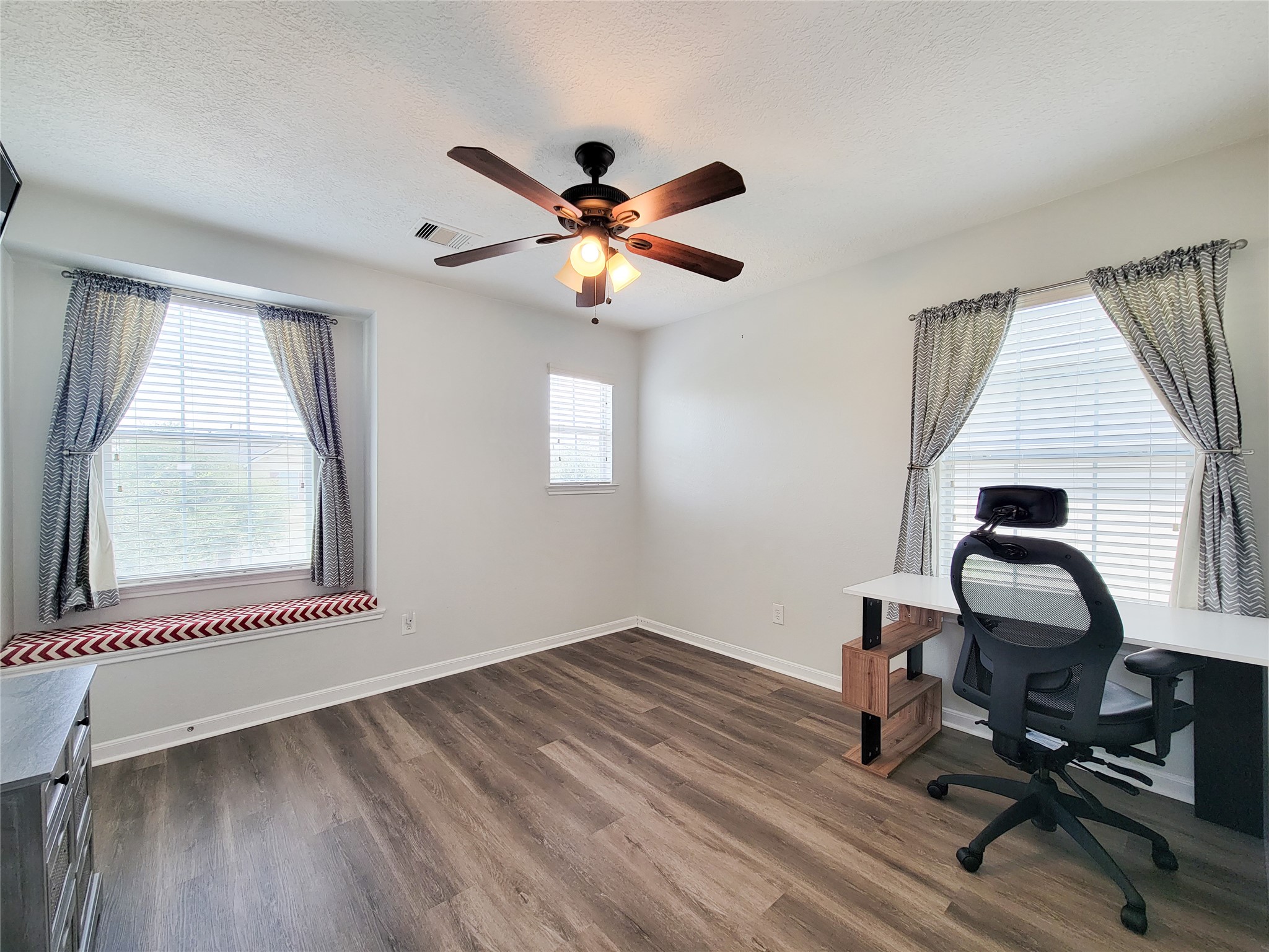 7726 Sagemark Ridge Drive Property Photo 18