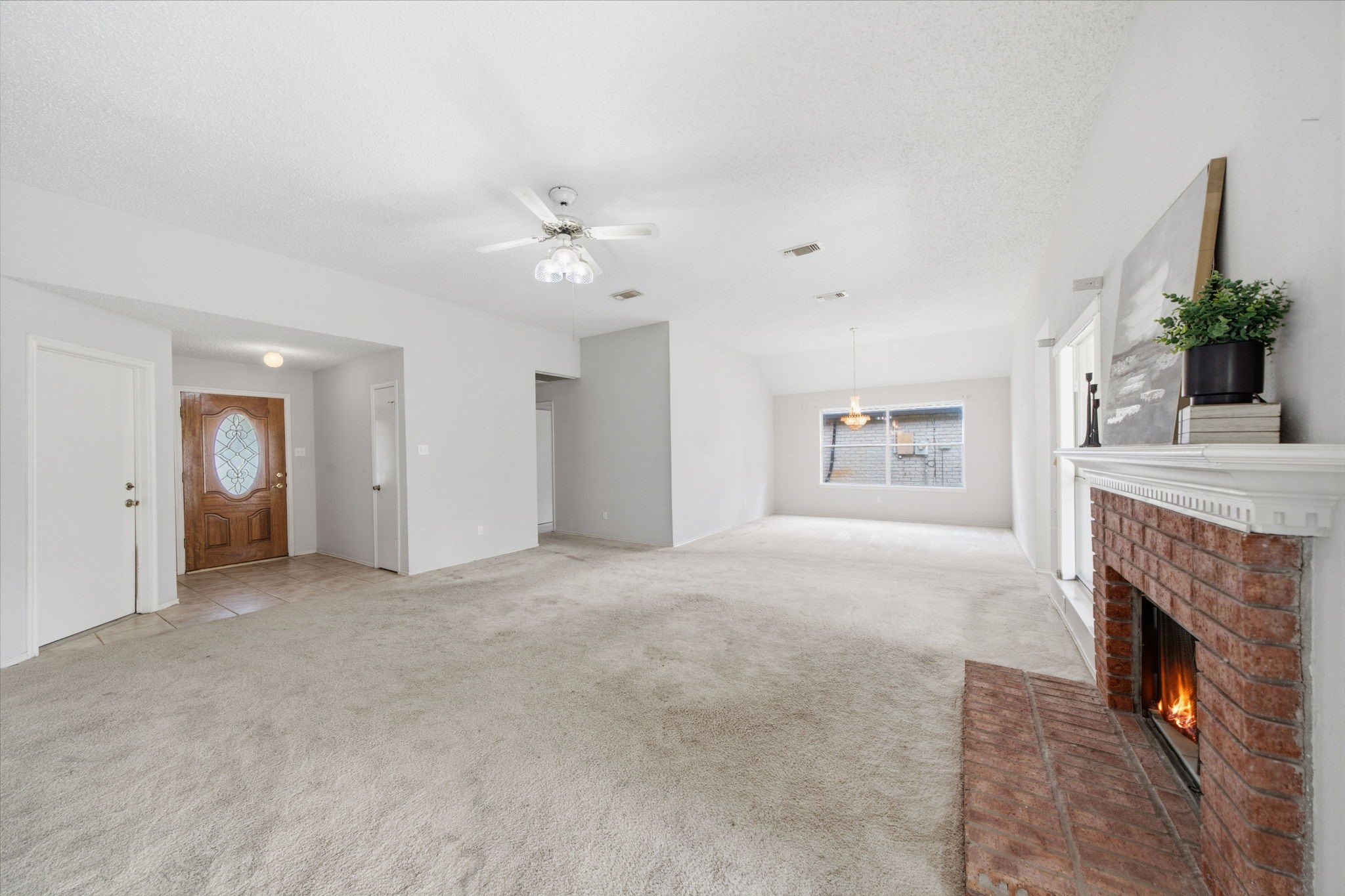 707 Laurel Grove Lane Property Photo 6