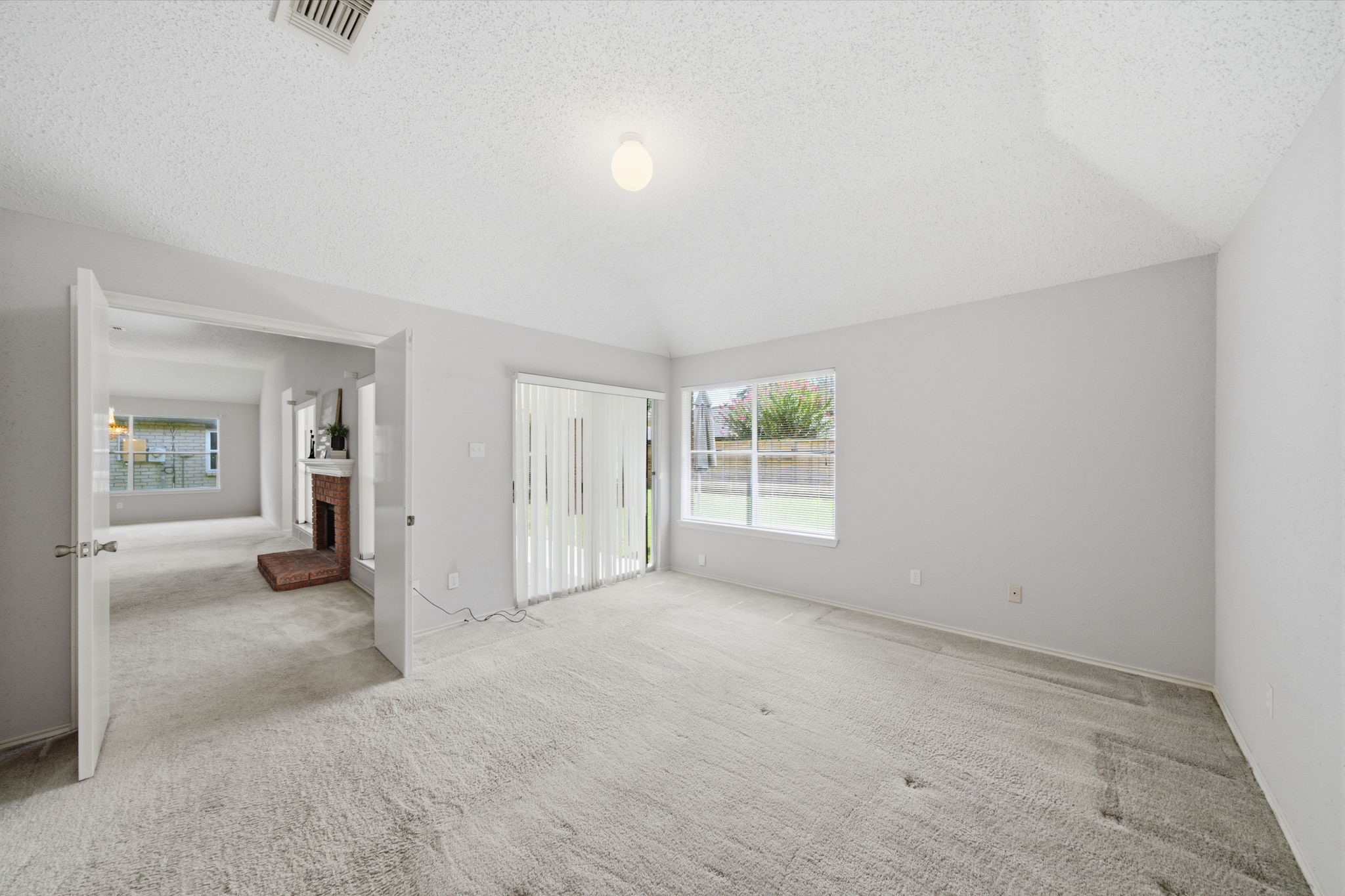 707 Laurel Grove Lane Property Photo 12