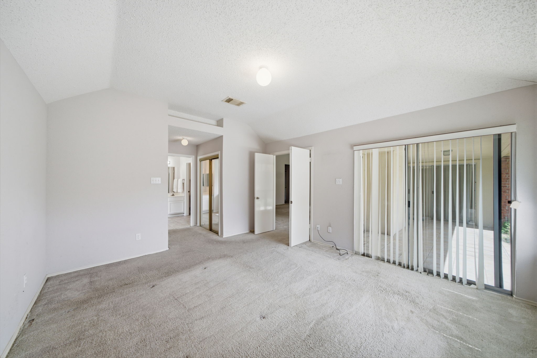 707 Laurel Grove Lane Property Photo 13