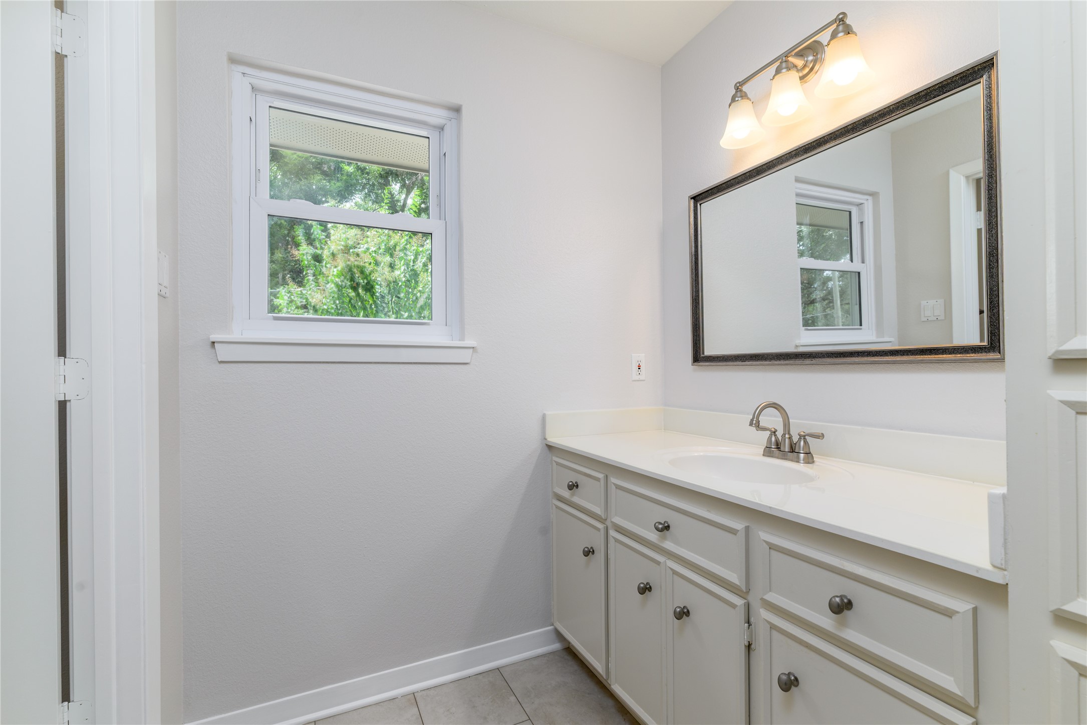 904 Winston Drive Property Photo 21