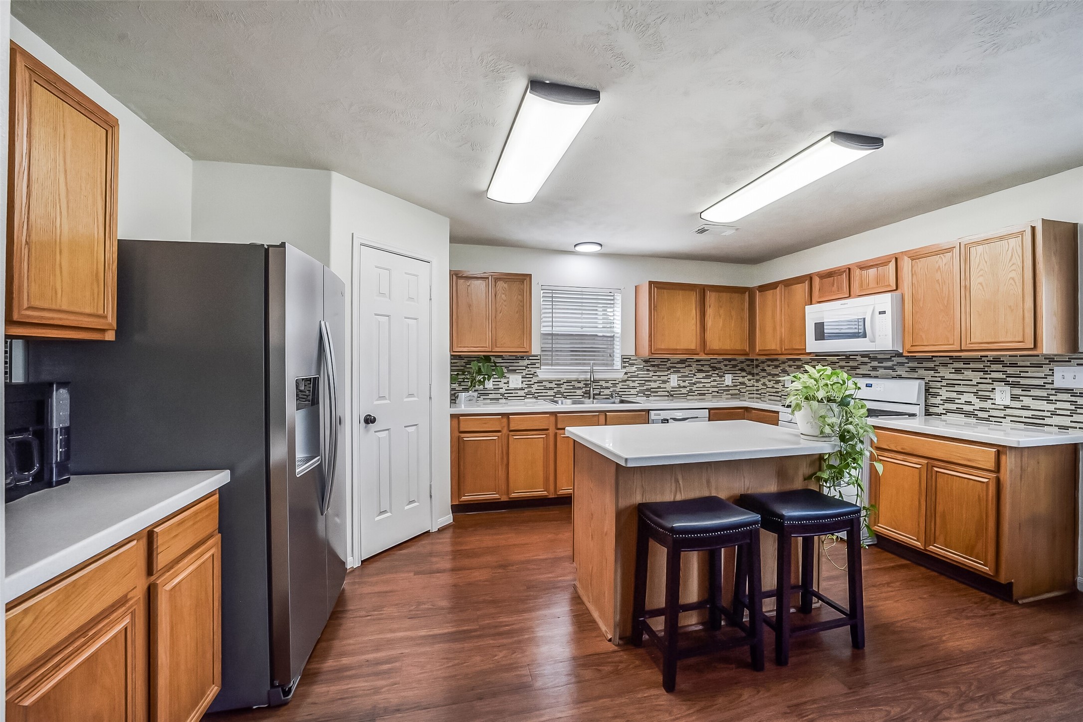 5014 Winding View Lane Property Photo 9