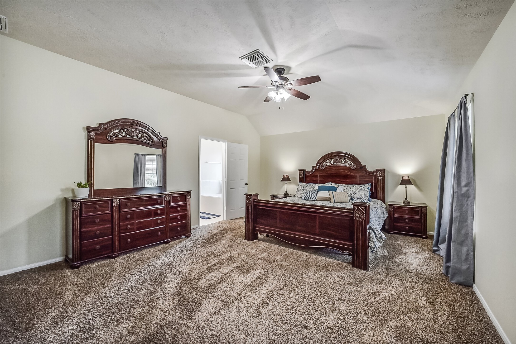 5014 Winding View Lane Property Photo 16