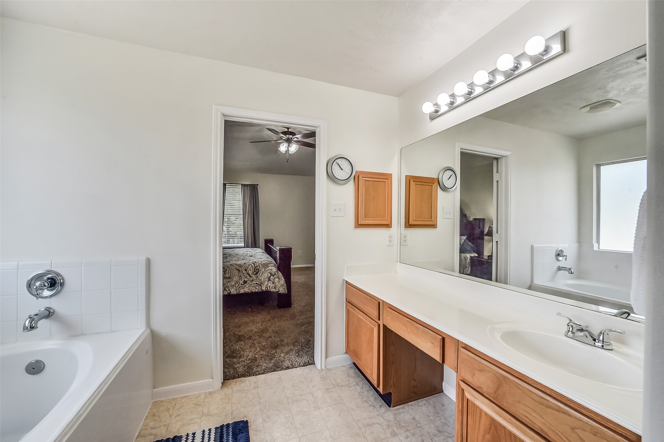 5014 Winding View Lane Property Photo 19