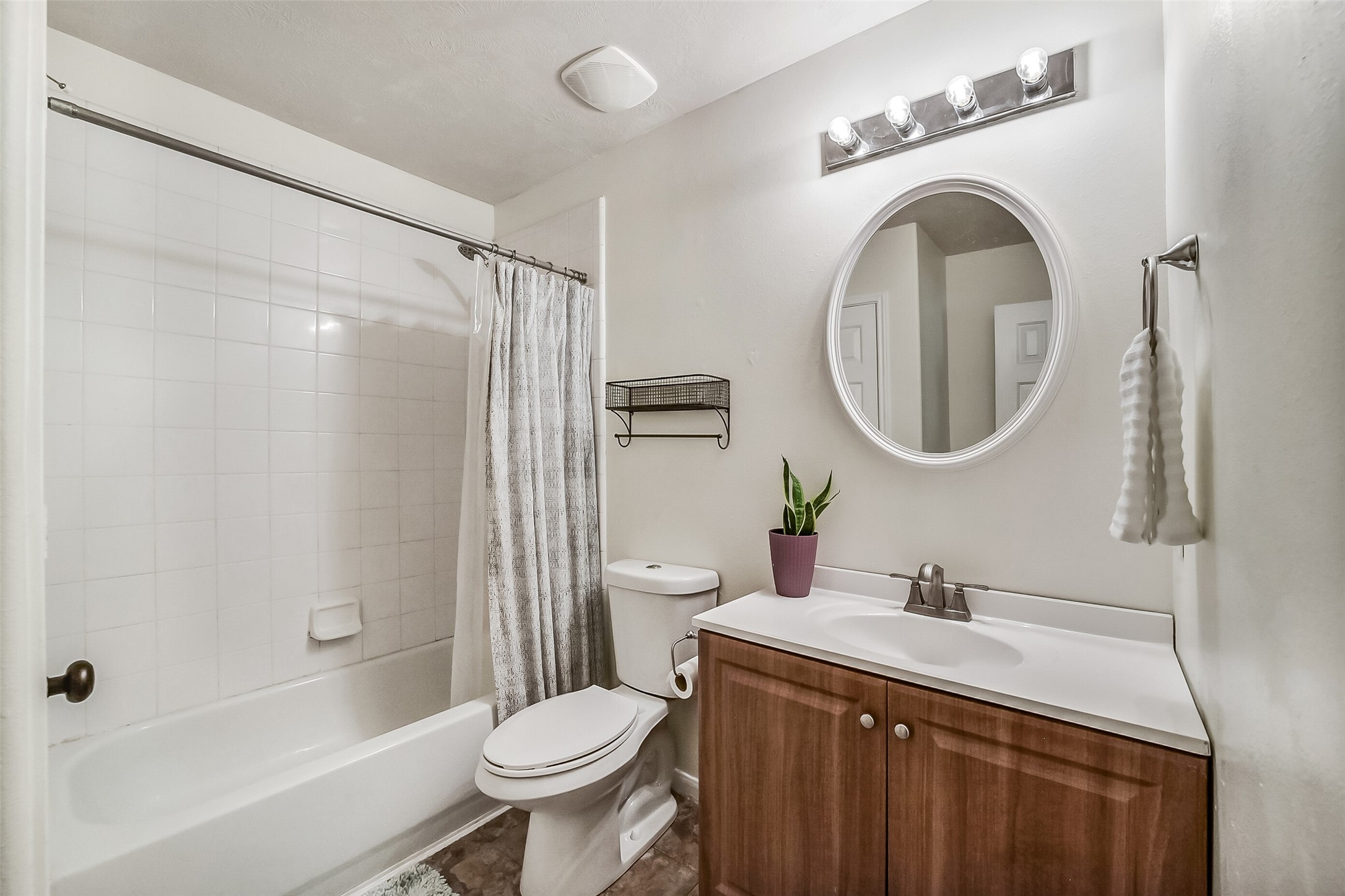 5014 Winding View Lane Property Photo 26
