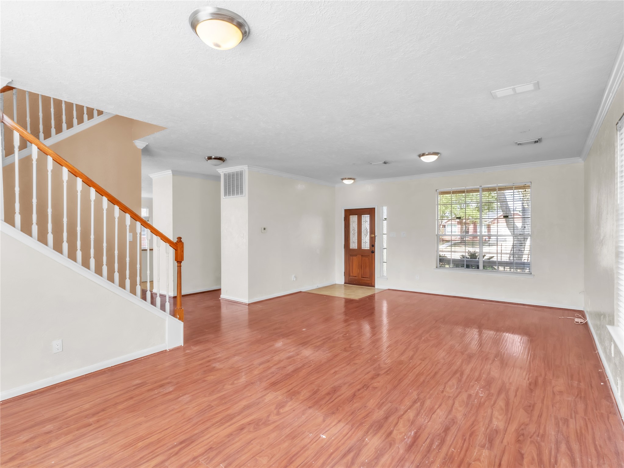 14811 Stocklin Court Property Photo 8