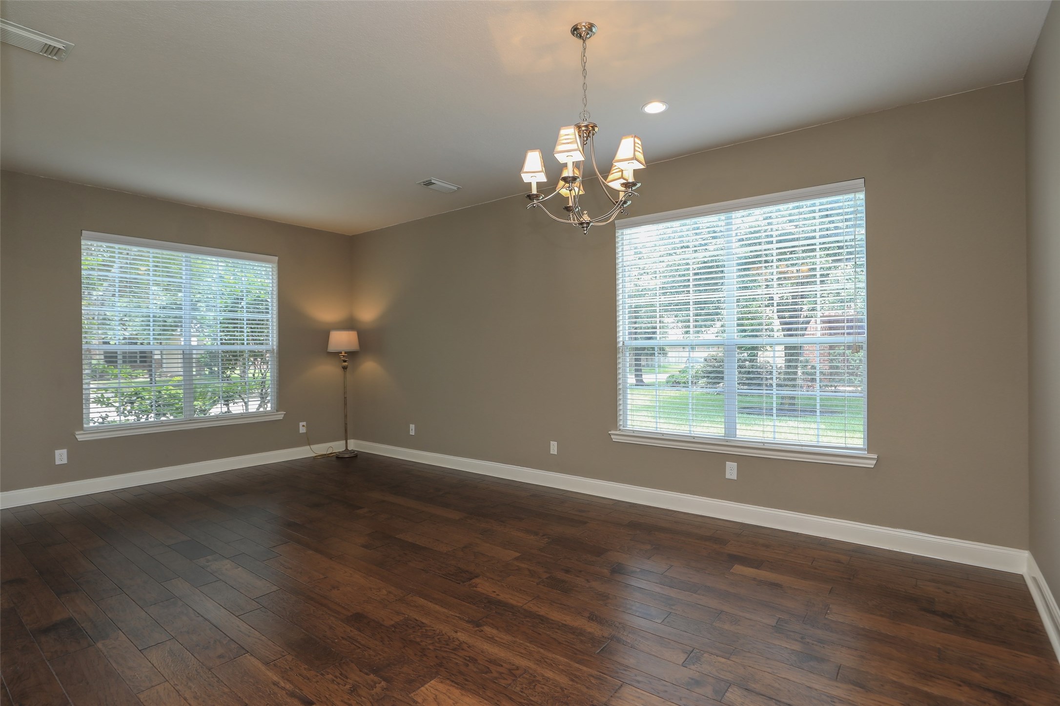 9603 Red Rugossa Drive Property Photo 6