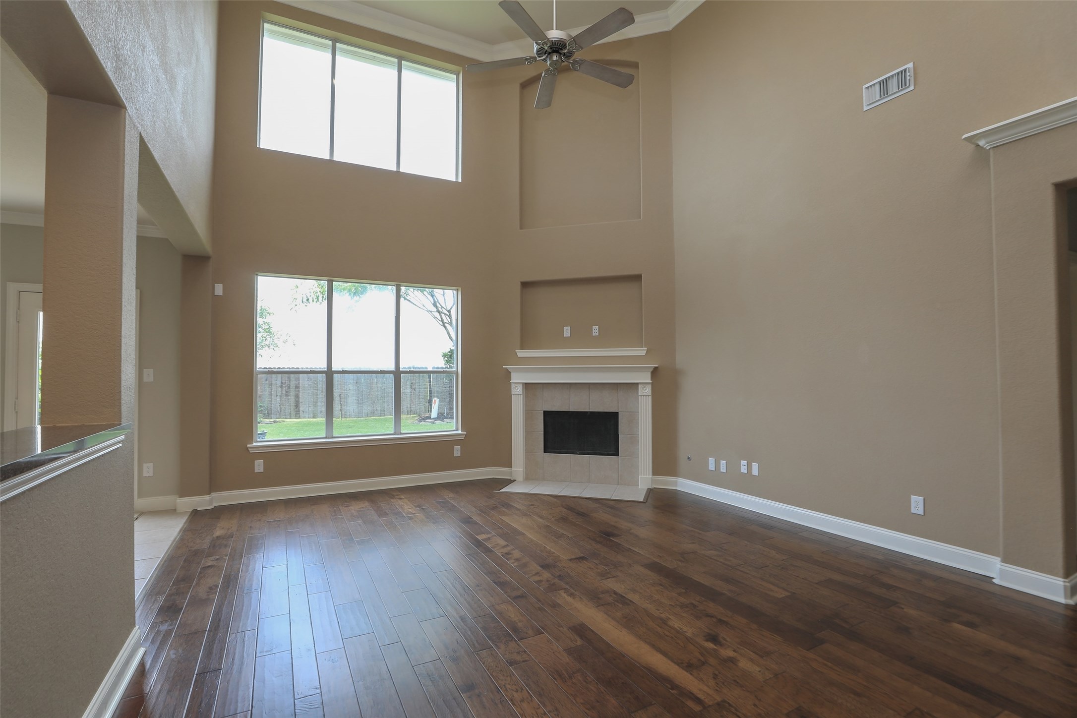 9603 Red Rugossa Drive Property Photo 16