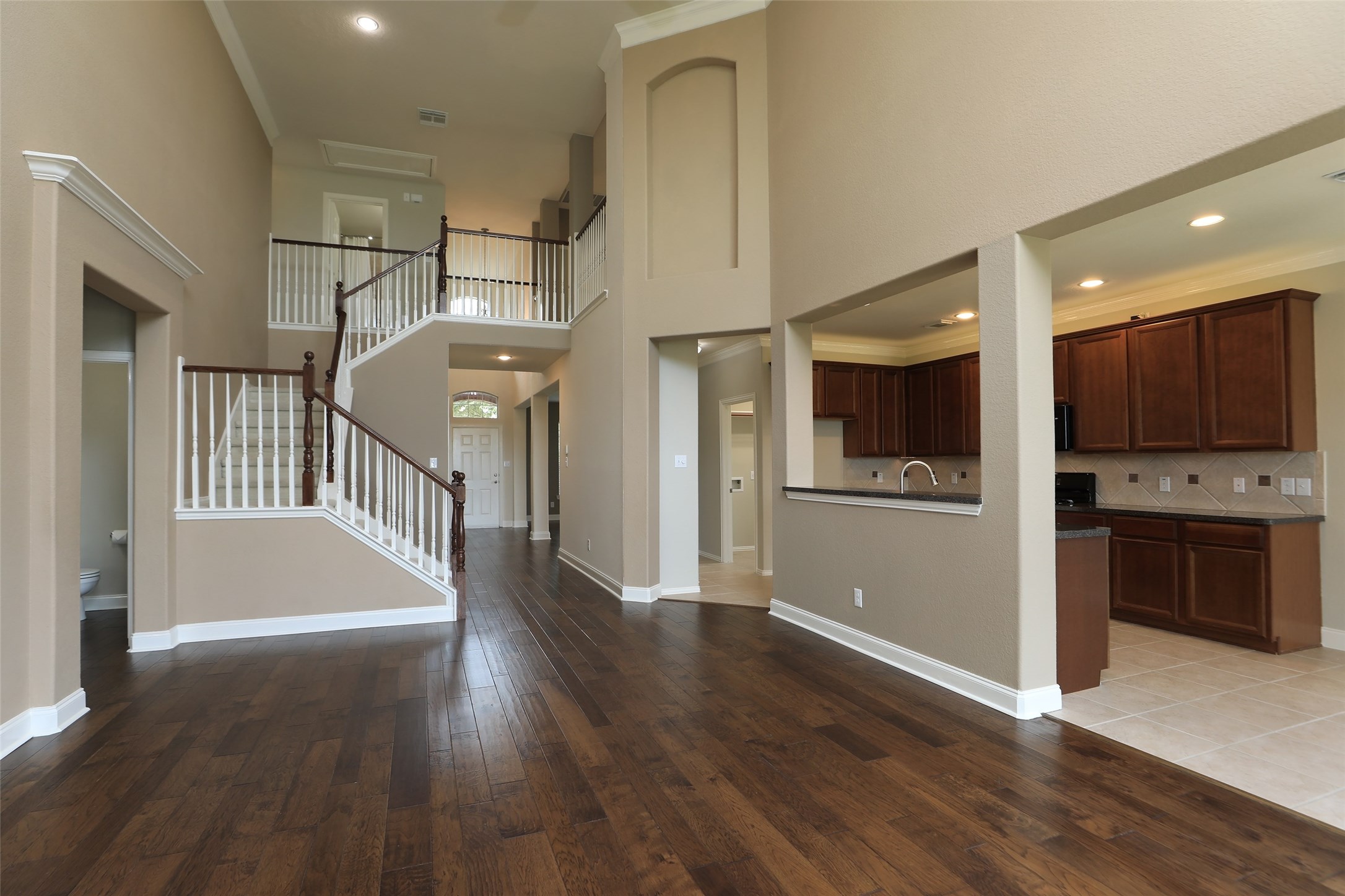 9603 Red Rugossa Drive Property Photo 18