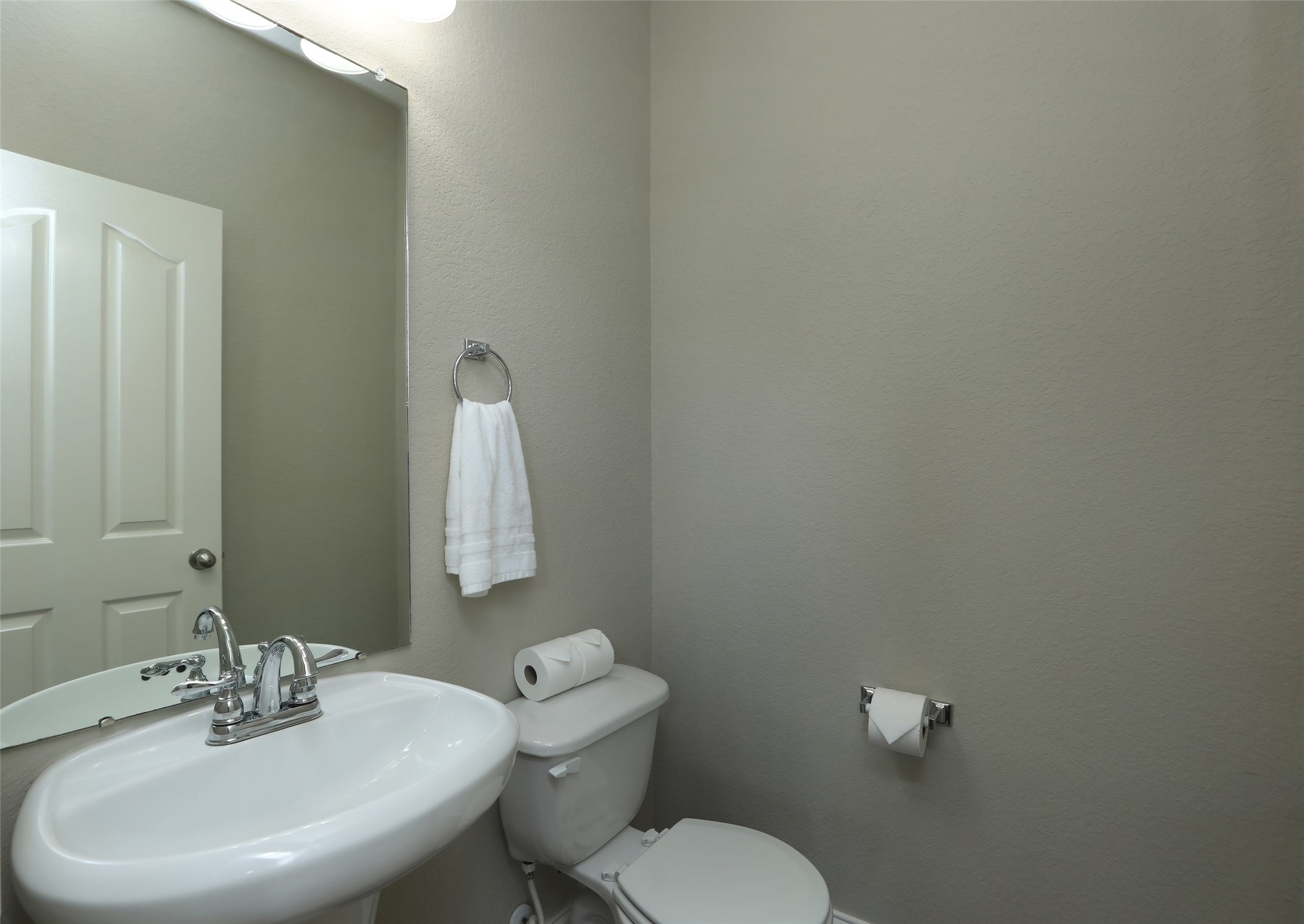 9603 Red Rugossa Drive Property Photo 36