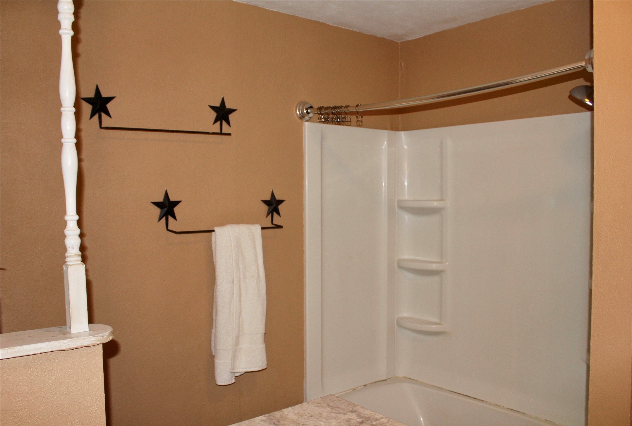504 Hale Street Property Photo 22