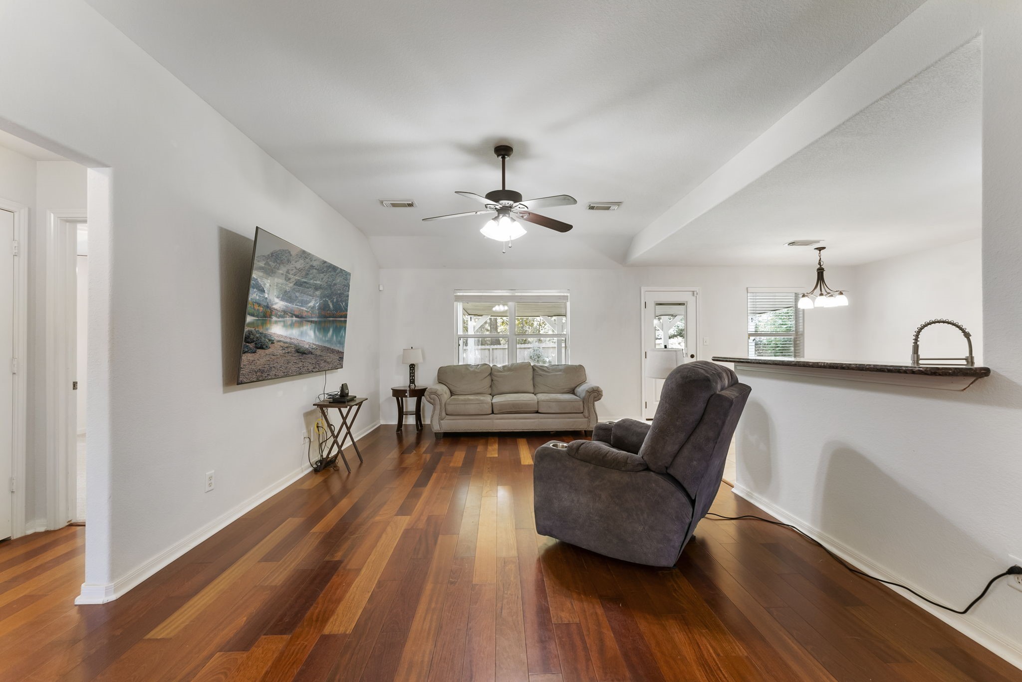9048 Zapata Way Property Photo 10