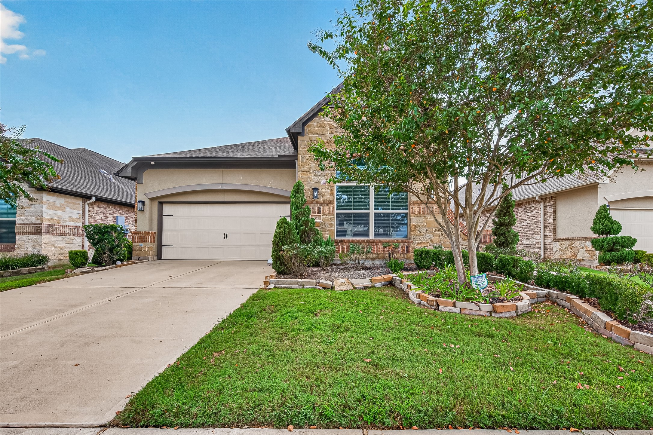 11422 Finavon Lane Property Photo 4