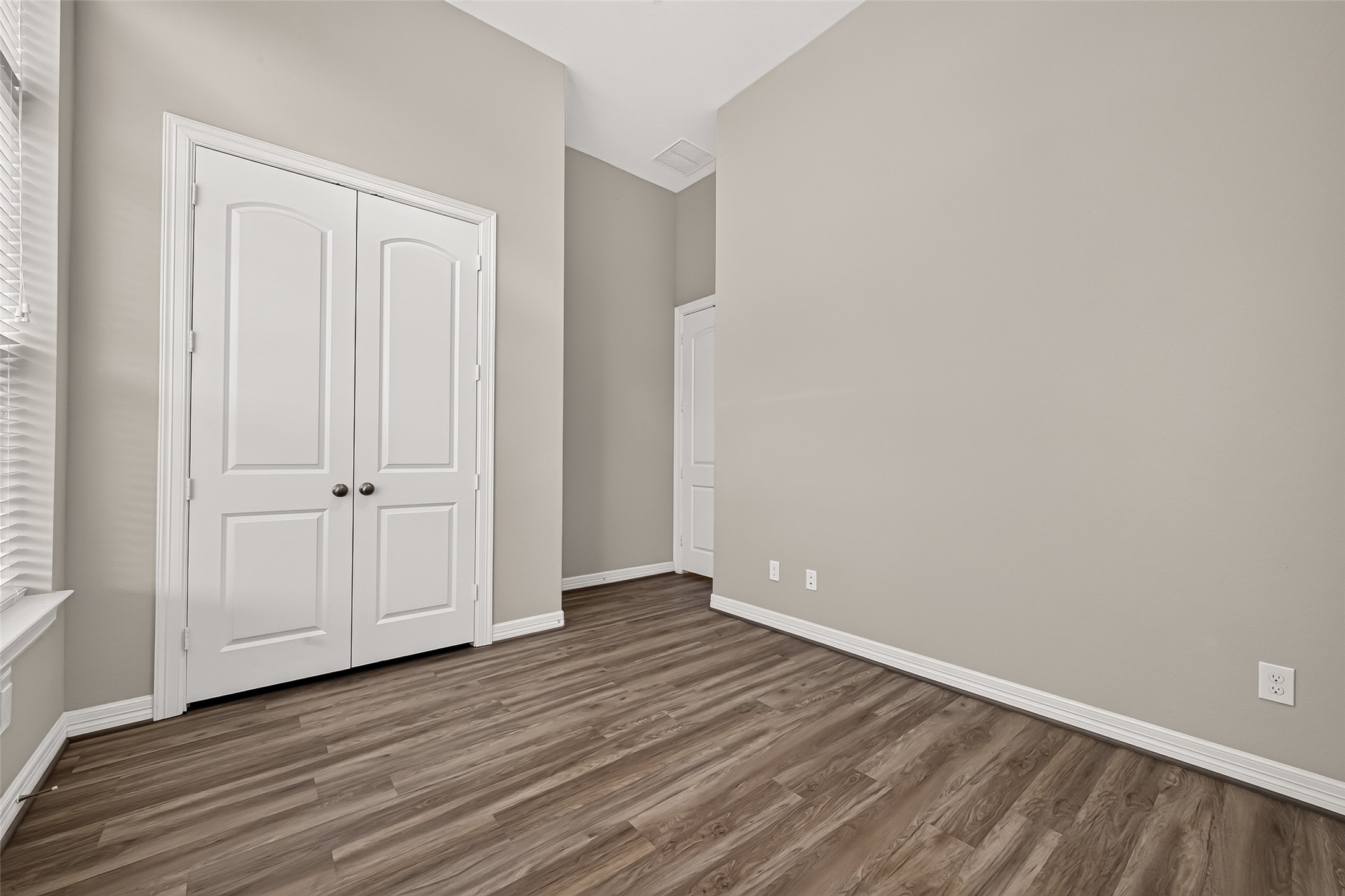 11422 Finavon Lane Property Photo 24