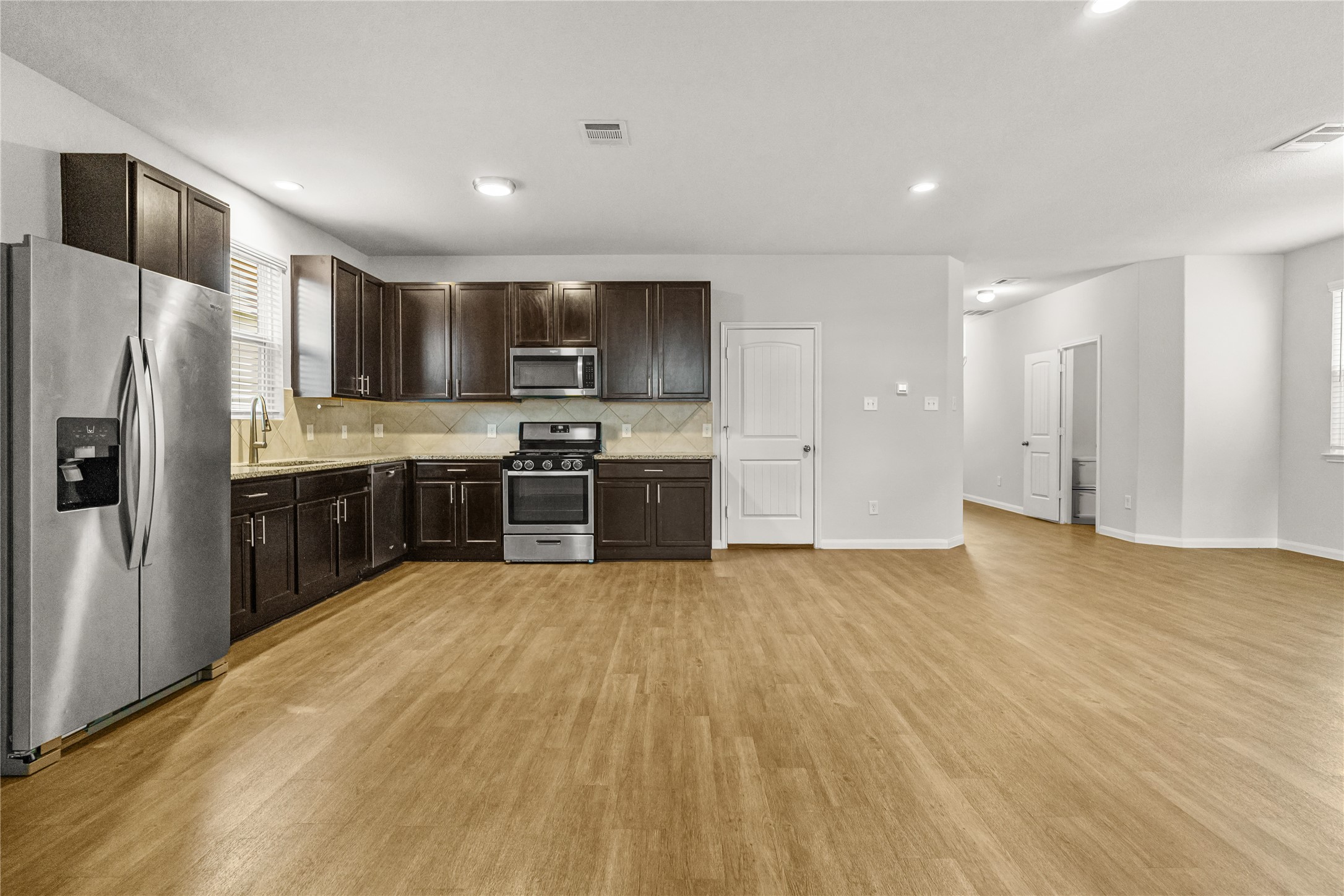 3302 Atascocita Vale Drive Property Photo 6