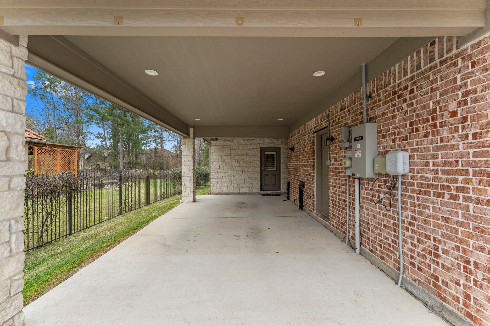 27837 Quiet Sky Place Drive Property Photo 4