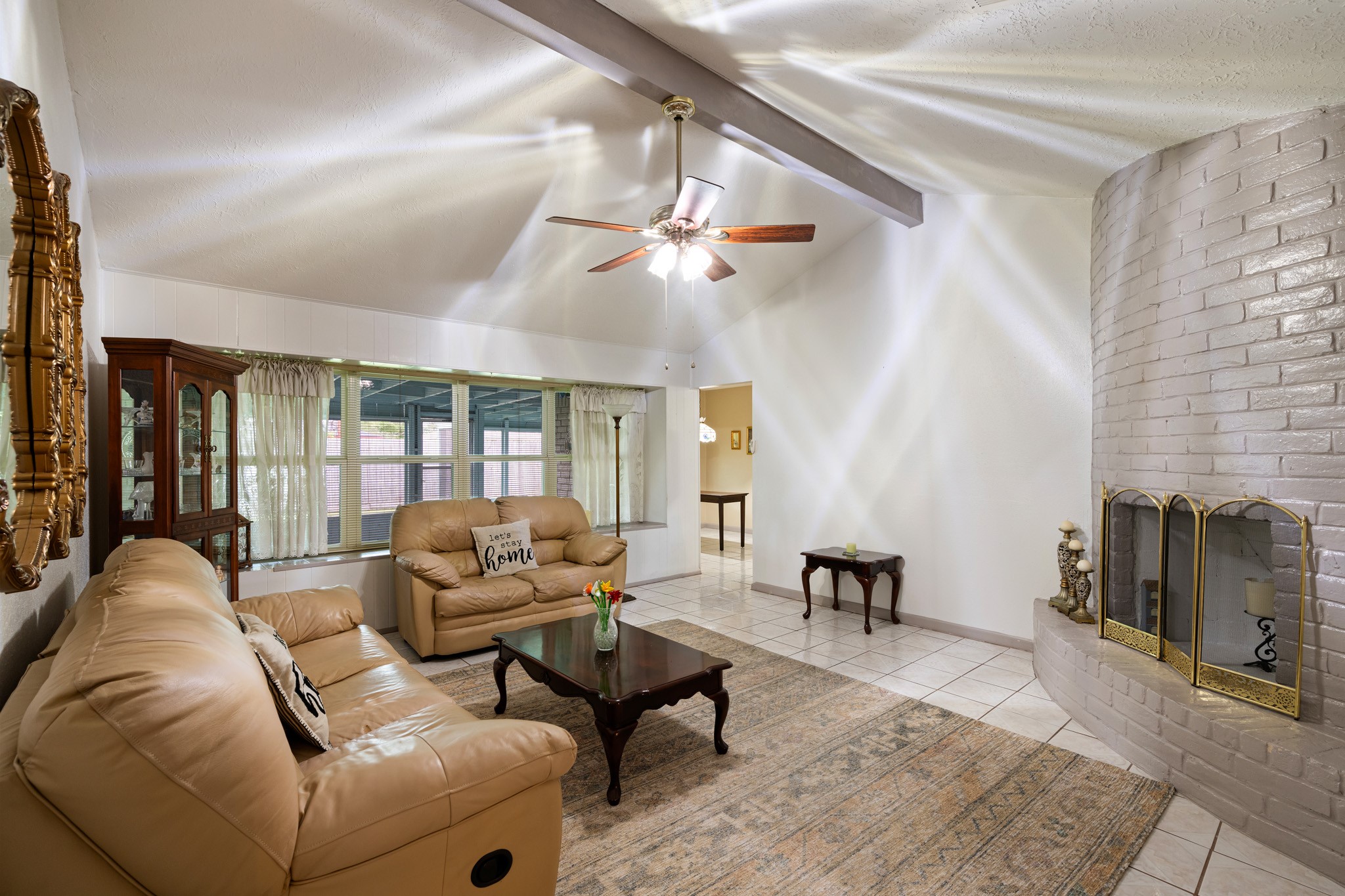 6230 Knollwest Drive Property Photo 7