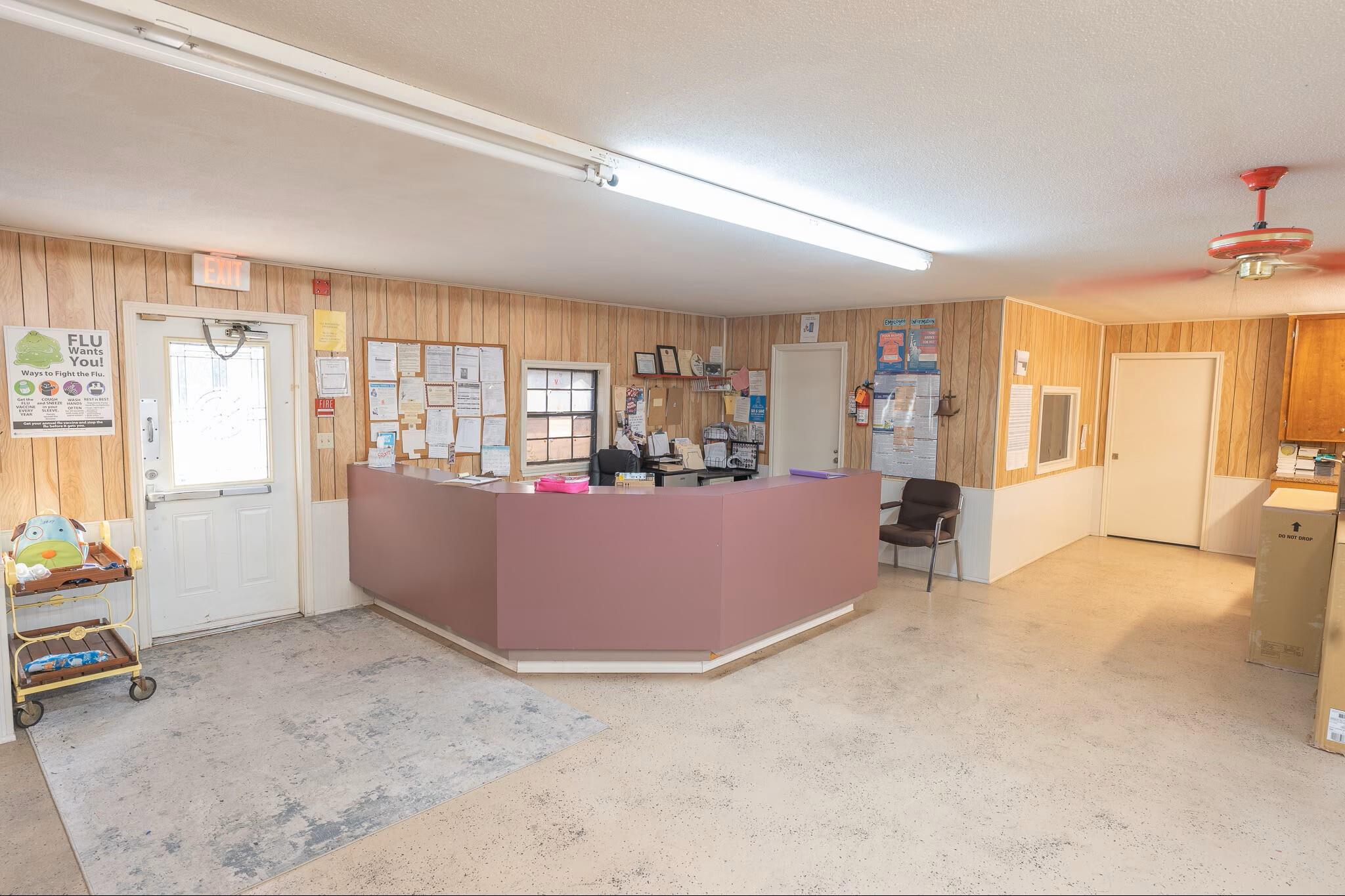 5111 Power Line Road Property Photo 7