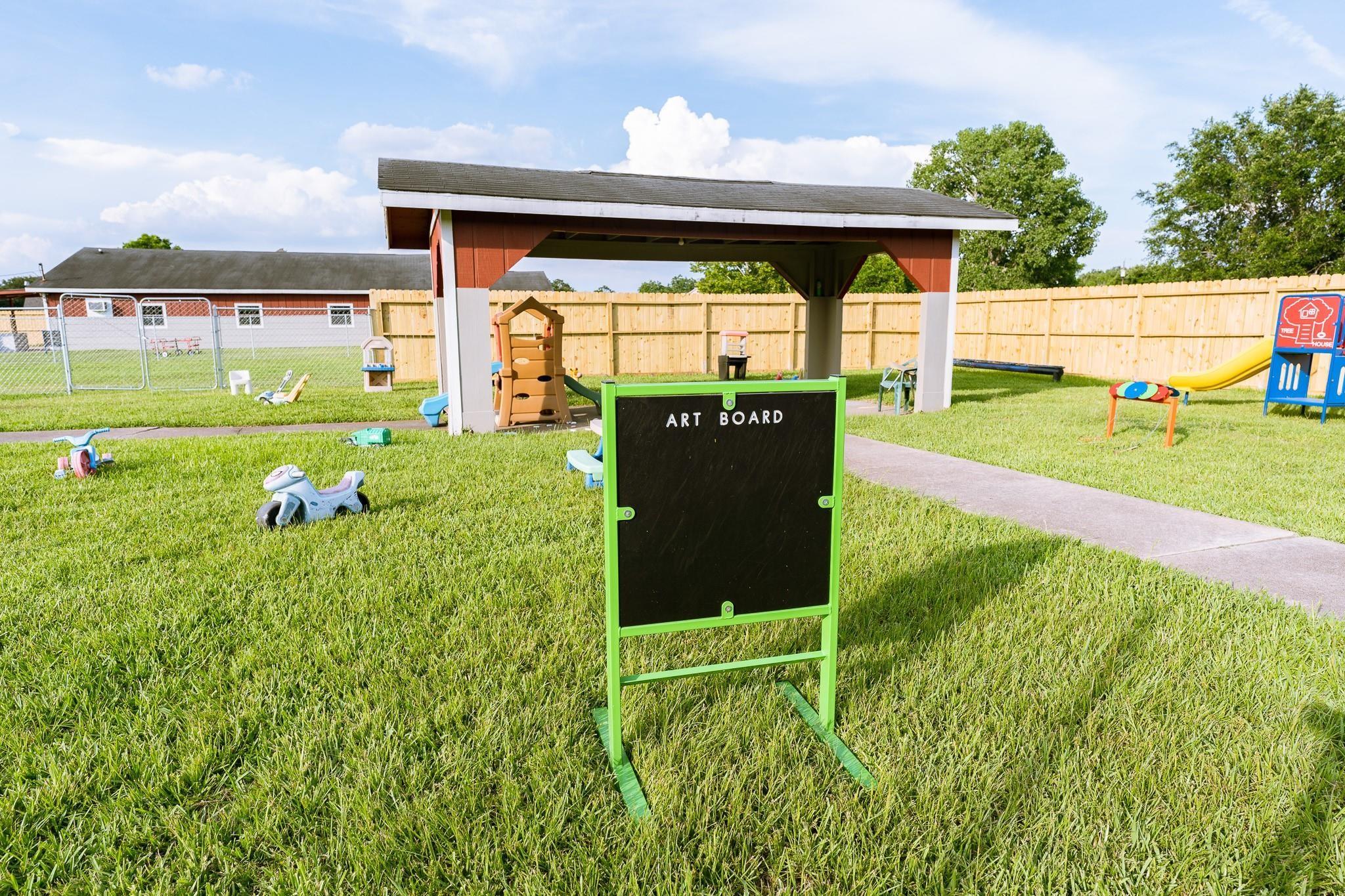 5111 Power Line Road Property Photo 25