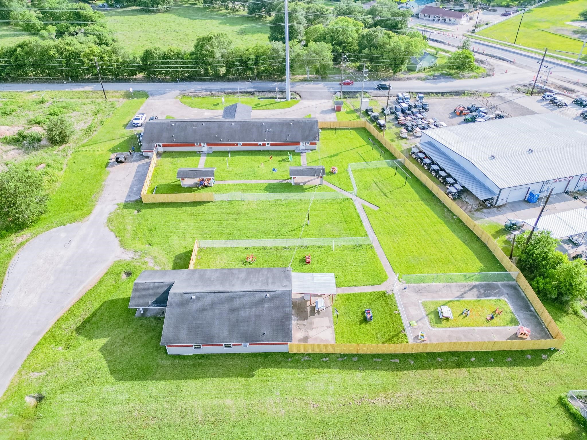 5111 Power Line Road Property Photo 32