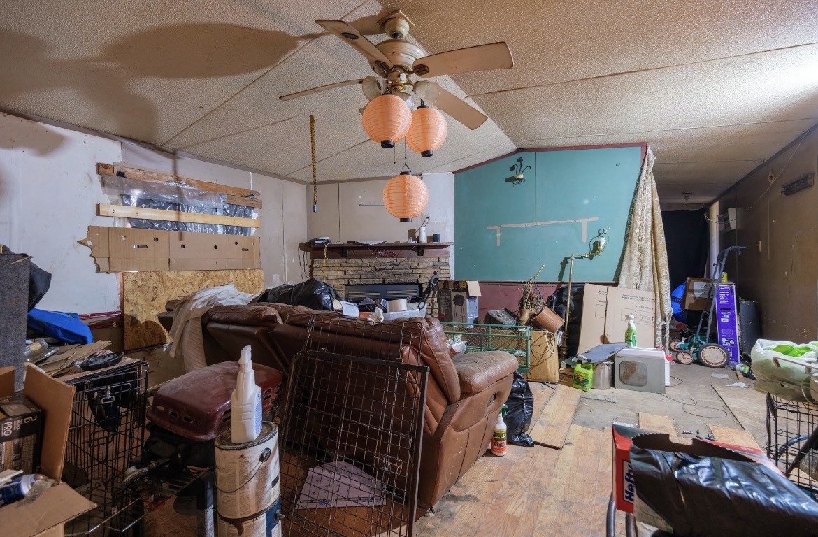 2014 Hawk Lane Property Photo 4