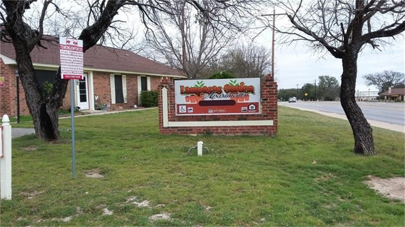 1311 Central Tx Expressway Property Photo 5