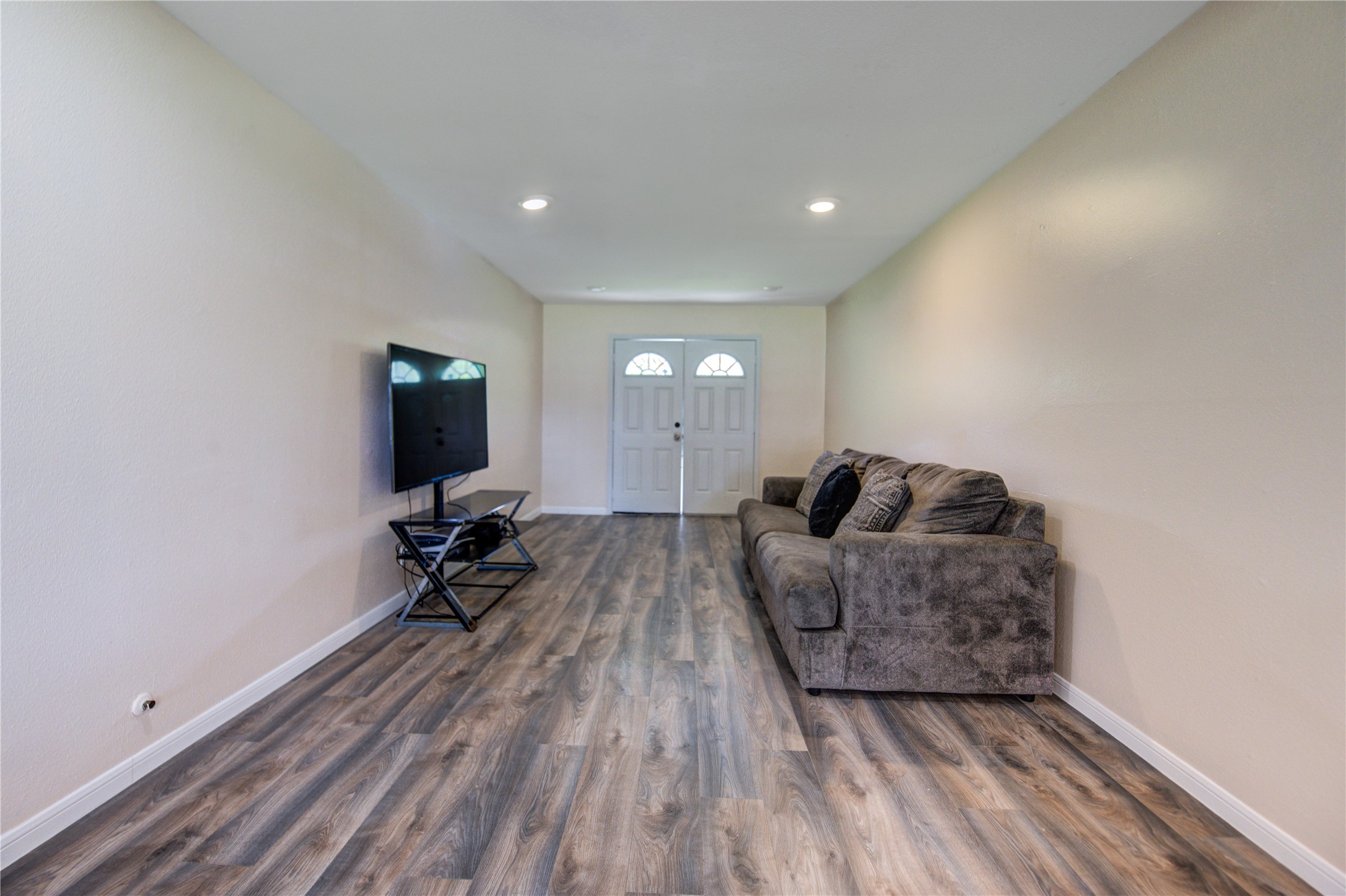 7318 Hummingbird Lane Property Photo 25