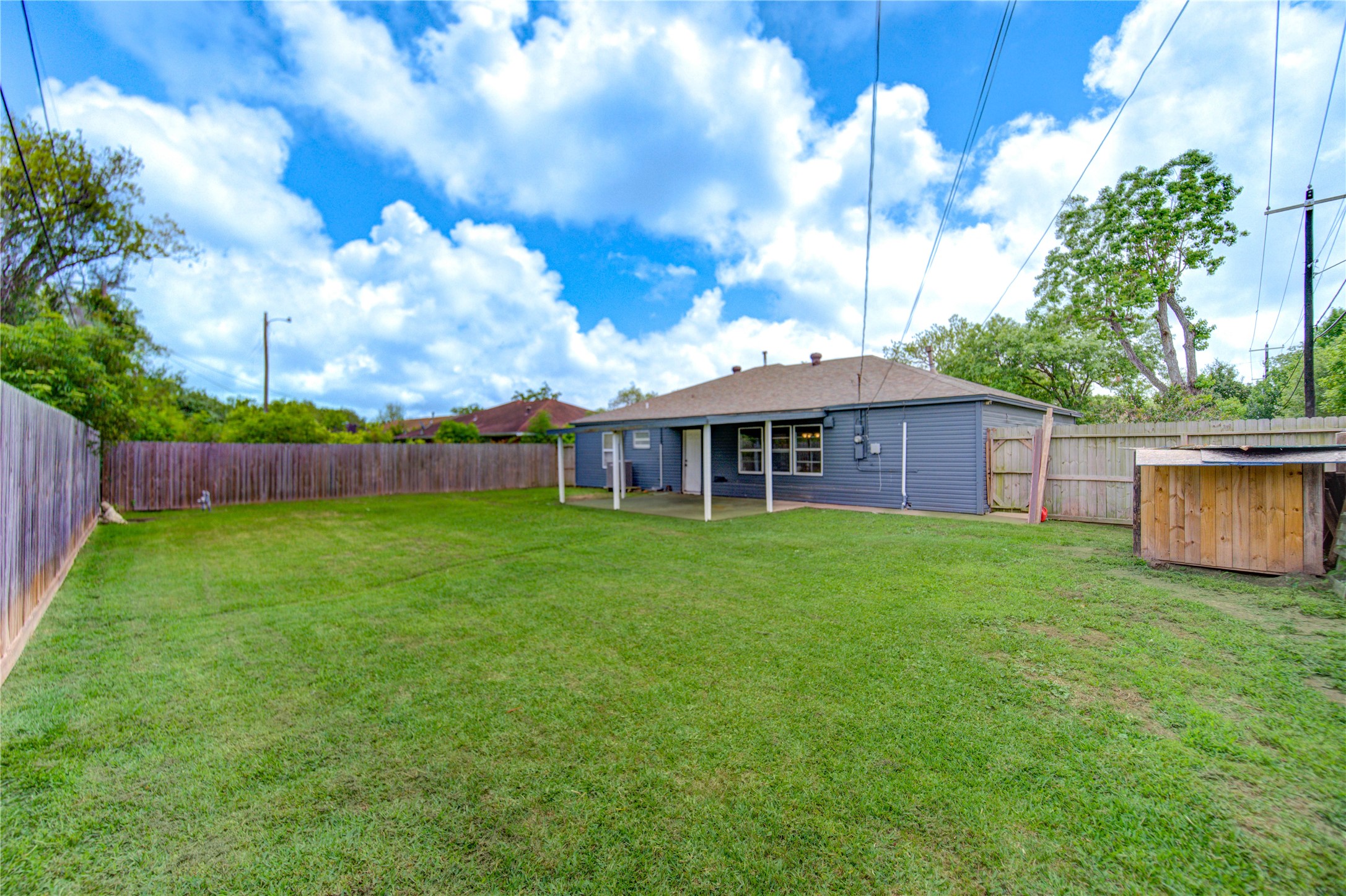 7318 Hummingbird Lane Property Photo 33
