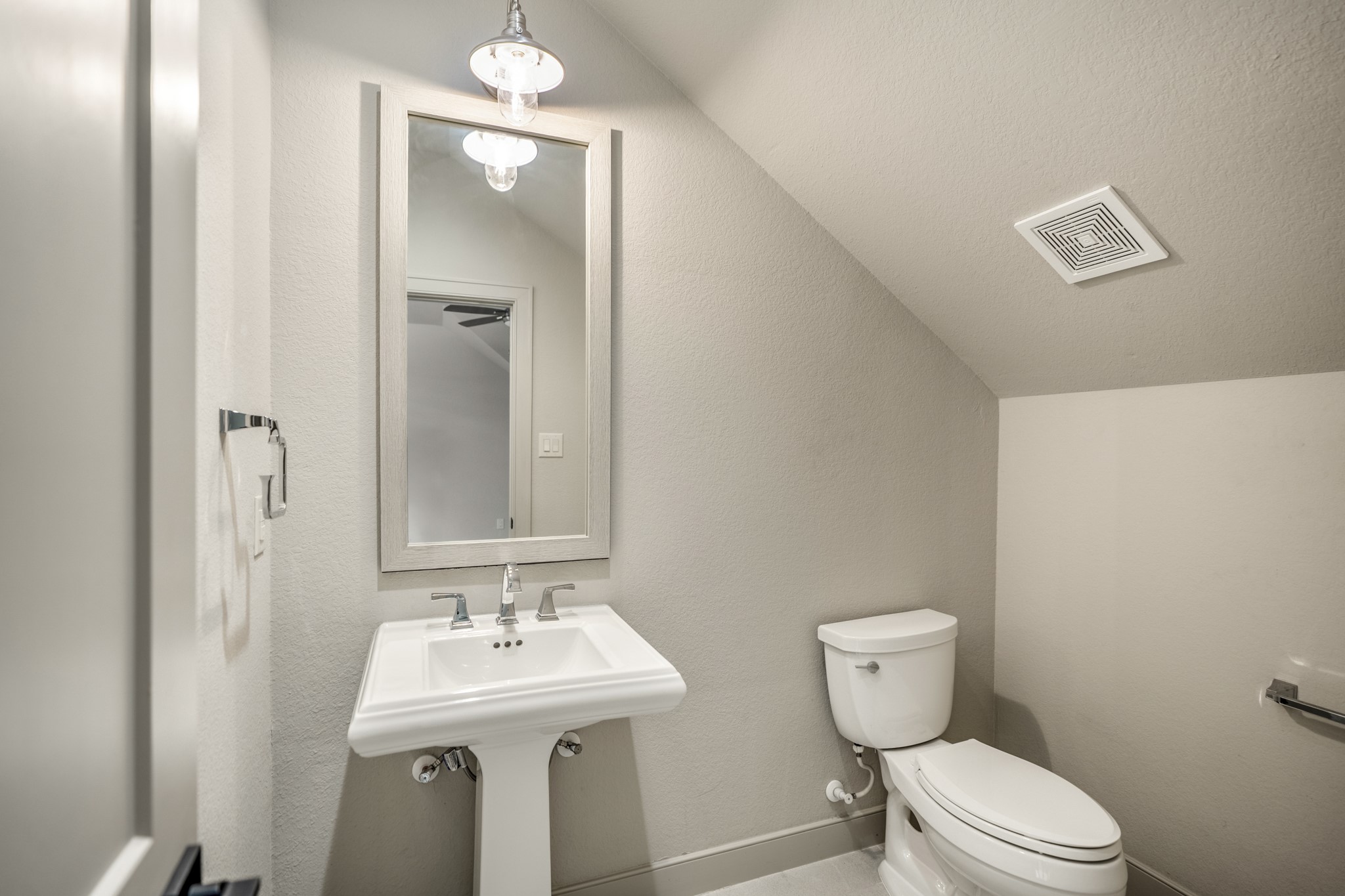 17712 Kitzman Rd Road Property Photo 24