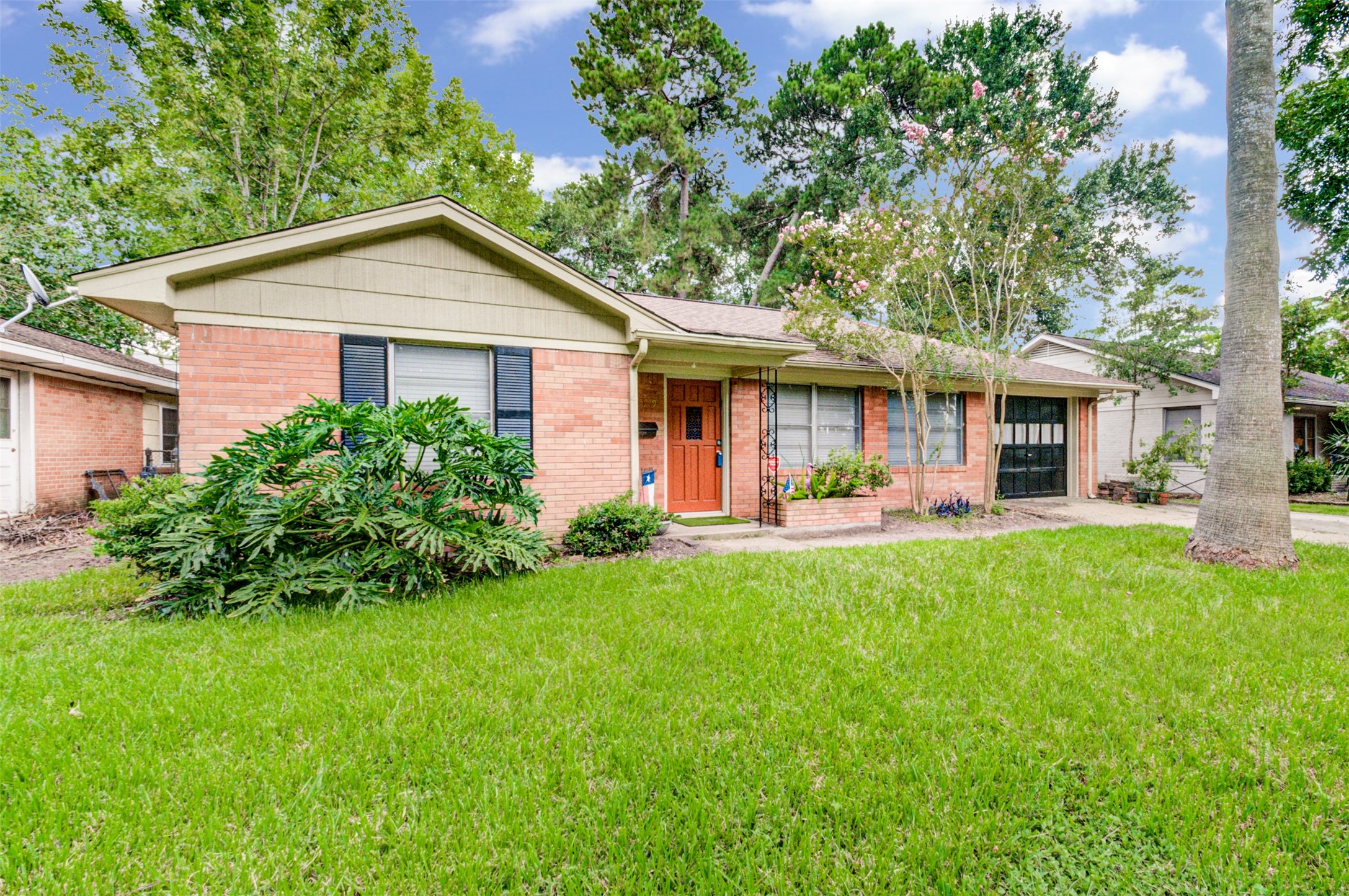 2219 Wakefield Drive Property Photo 4