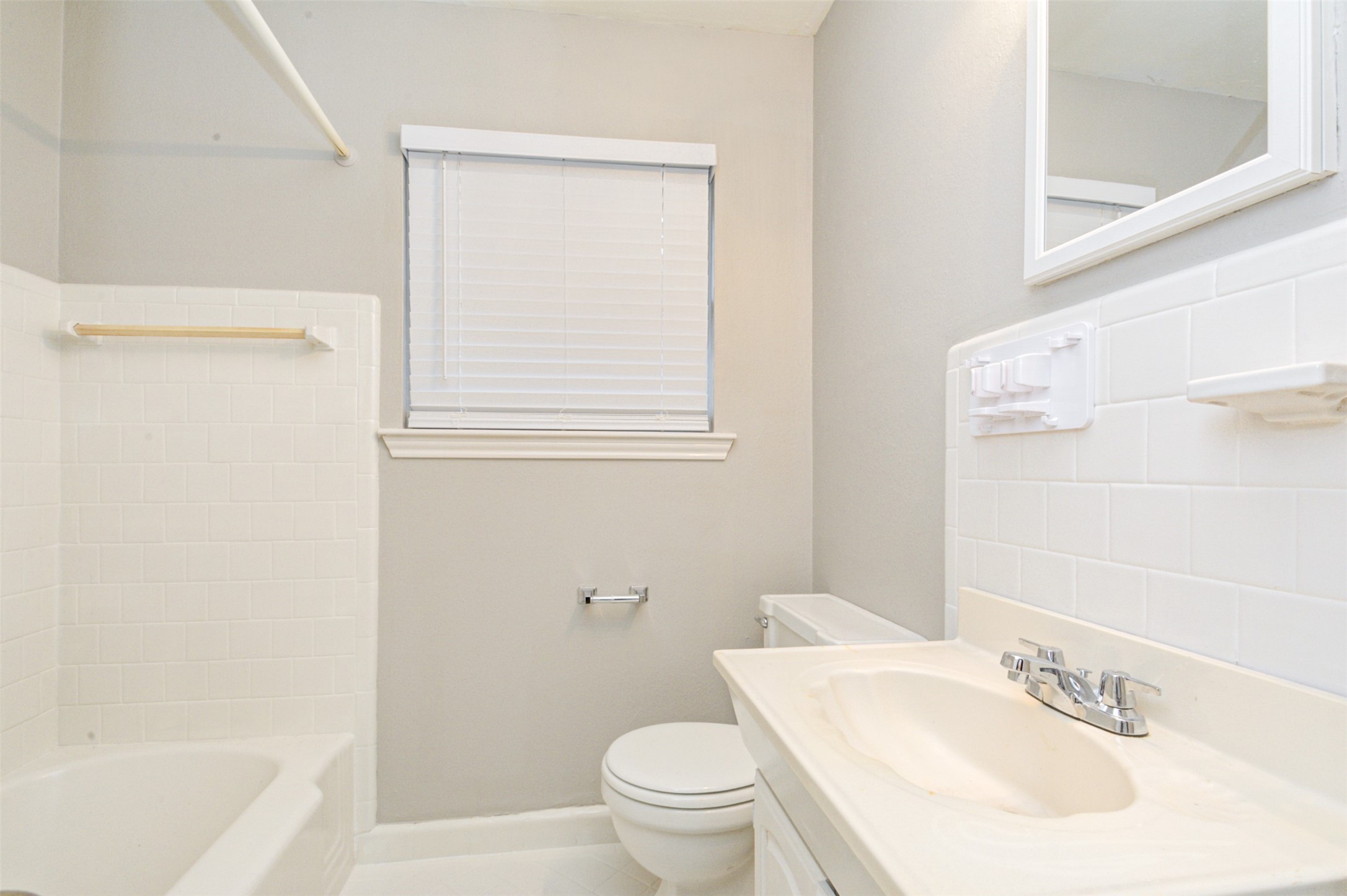 2219 Wakefield Drive Property Photo 17