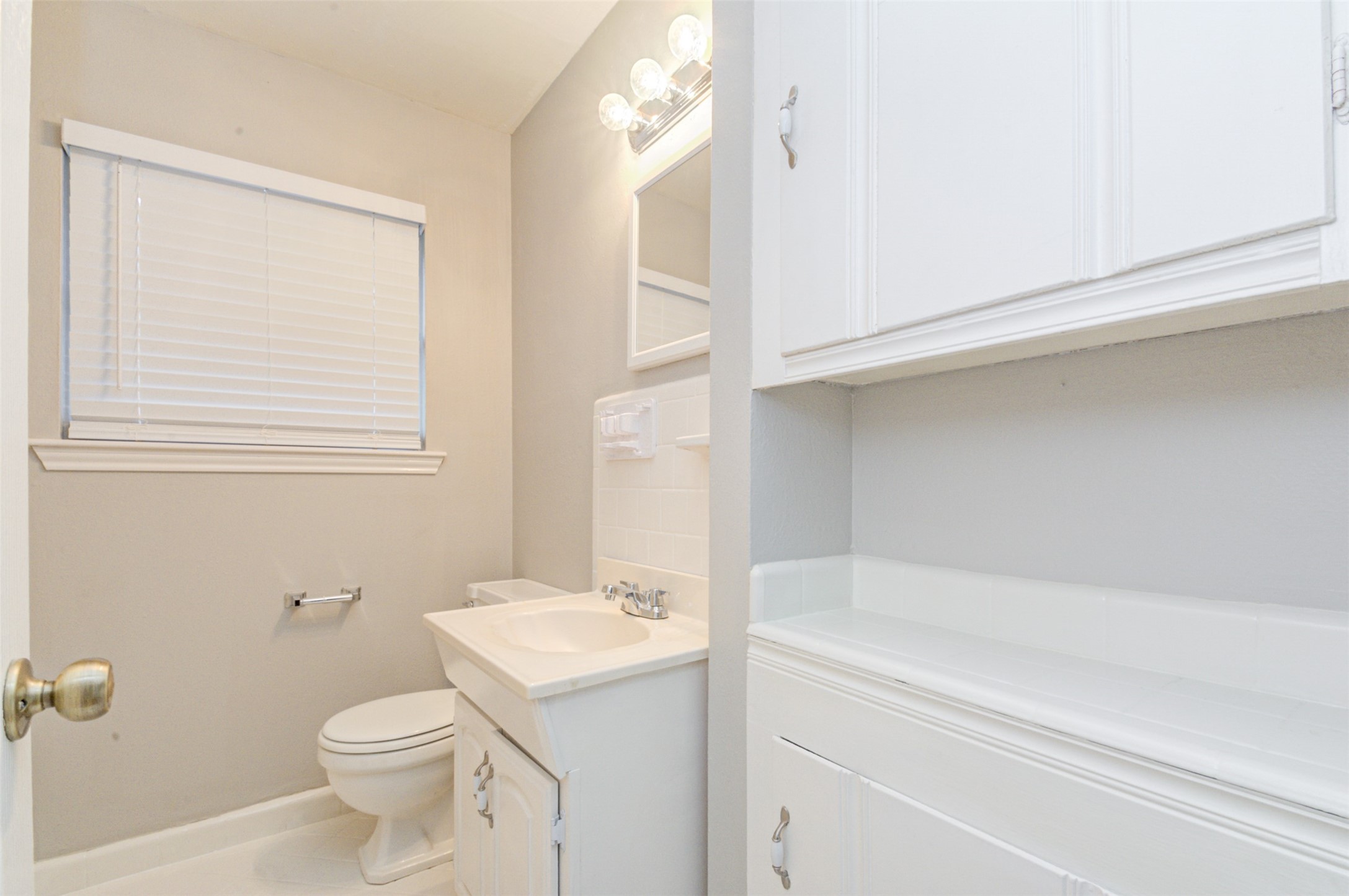 2219 Wakefield Drive Property Photo 18
