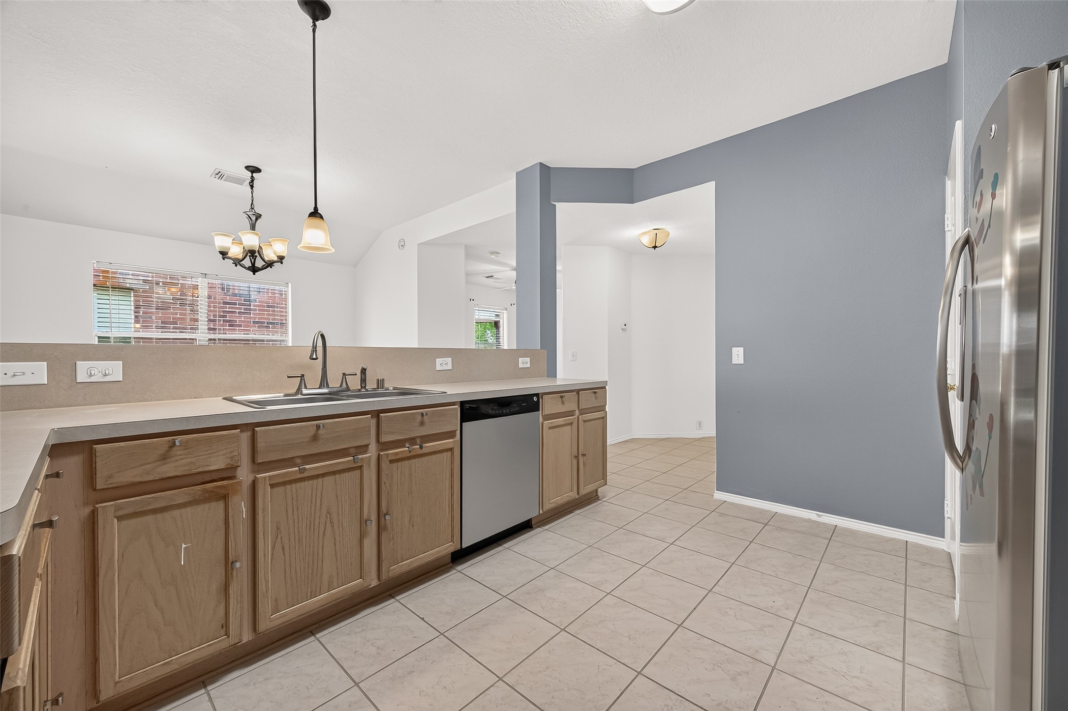 6807 Lauderwick Court Property Photo 19